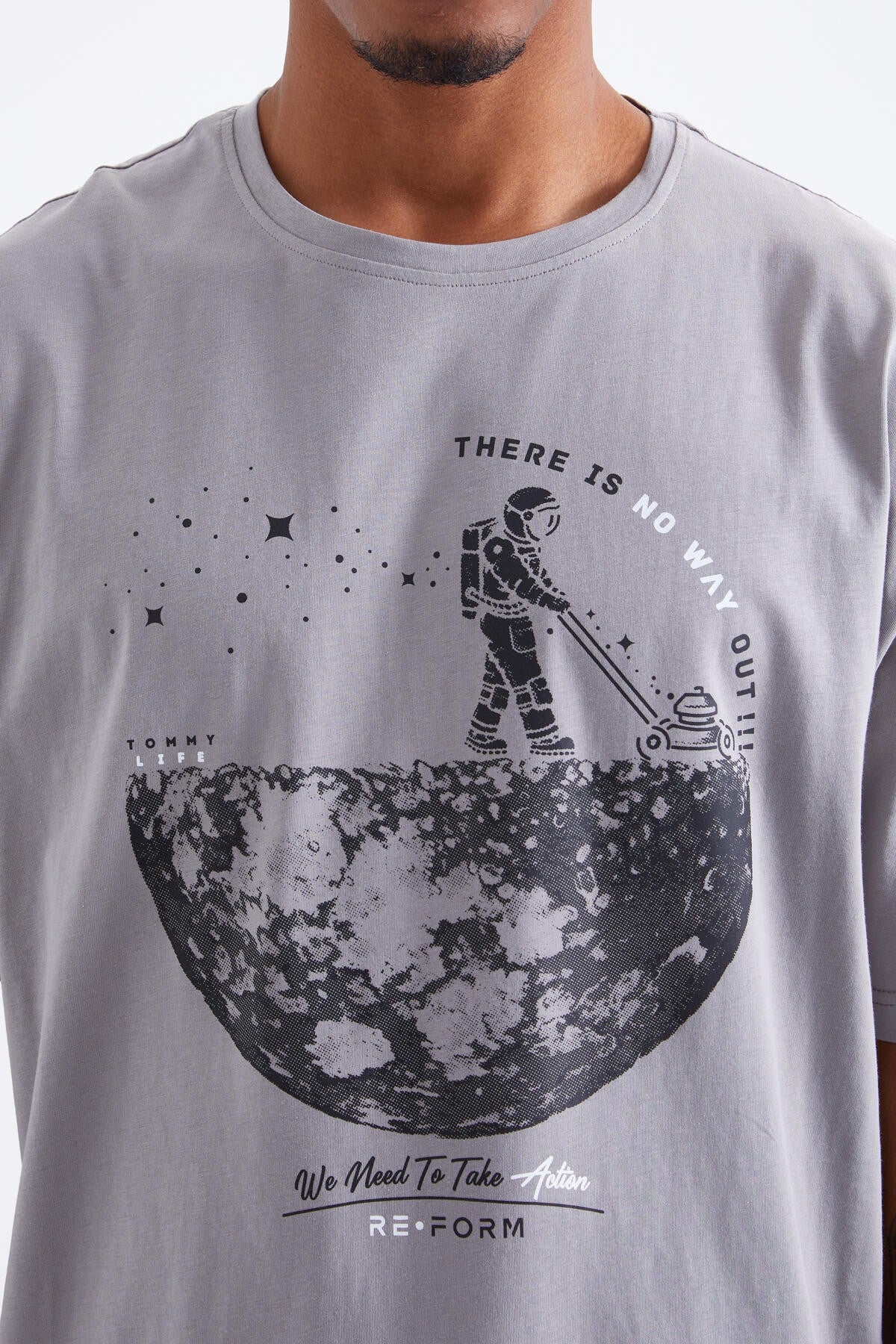 Gray Printed O Collar Men's Oversize T-Shirt - 88098