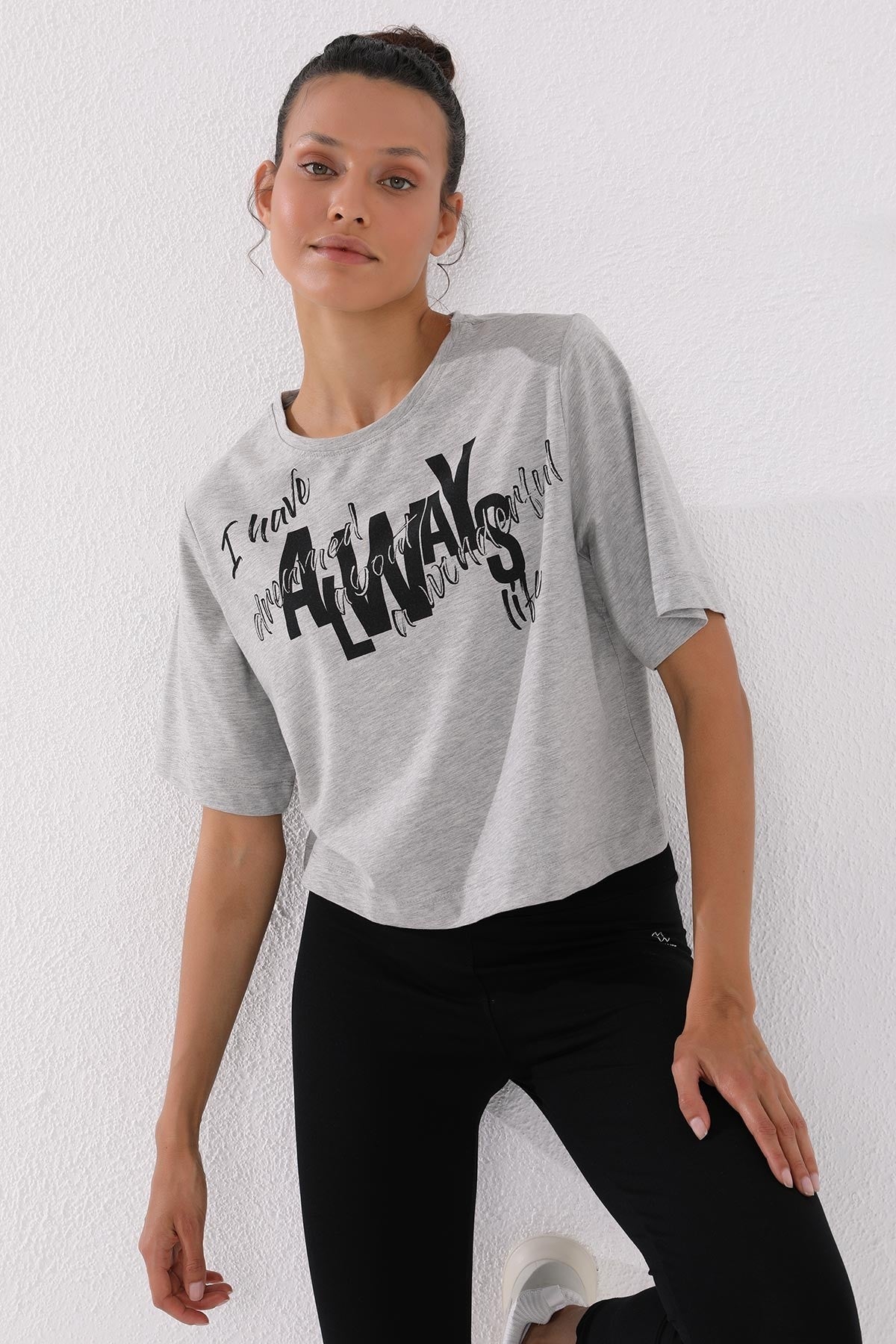 Gray Melange Asymmetric Print O Collar Women's Oversize T-Shirt - 97136