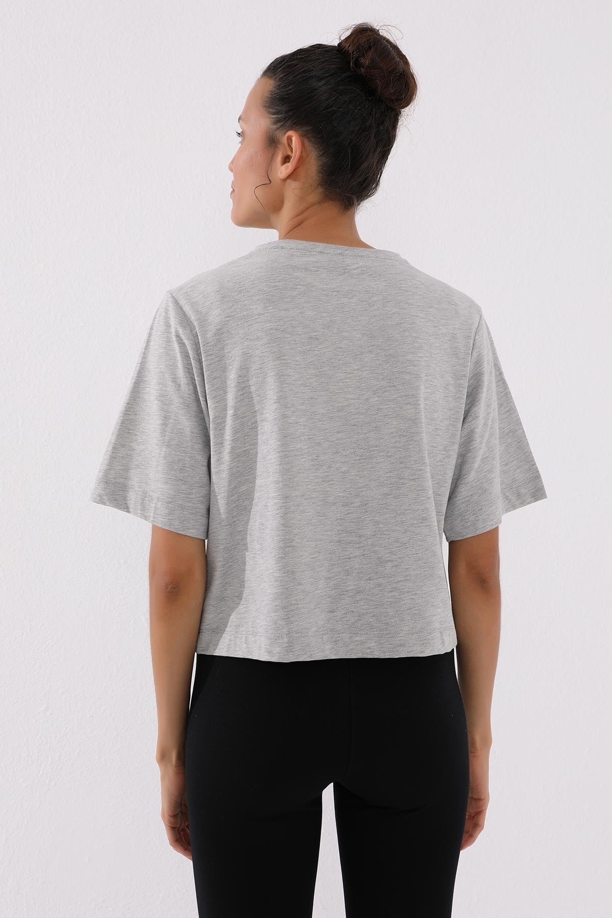 Gray Melange Asymmetric Print O Collar Women's Oversize T-Shirt - 97136