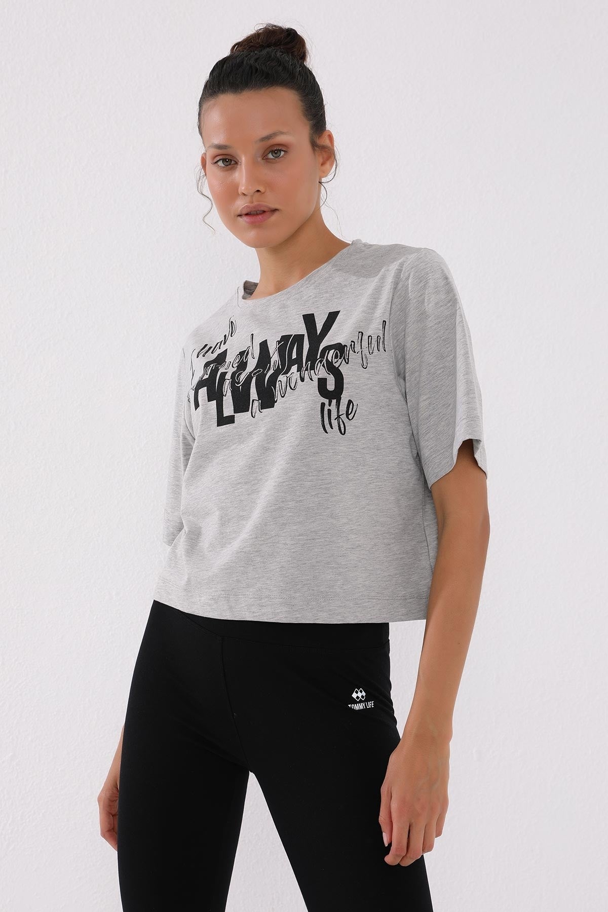 Gray Melange Asymmetric Print O Collar Women's Oversize T-Shirt - 97136