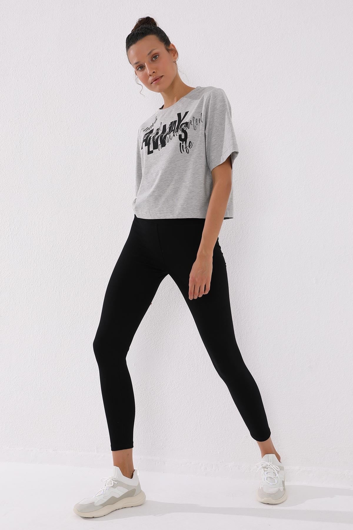 Gray Melange Asymmetric Print O Collar Women's Oversize T-Shirt - 97136
