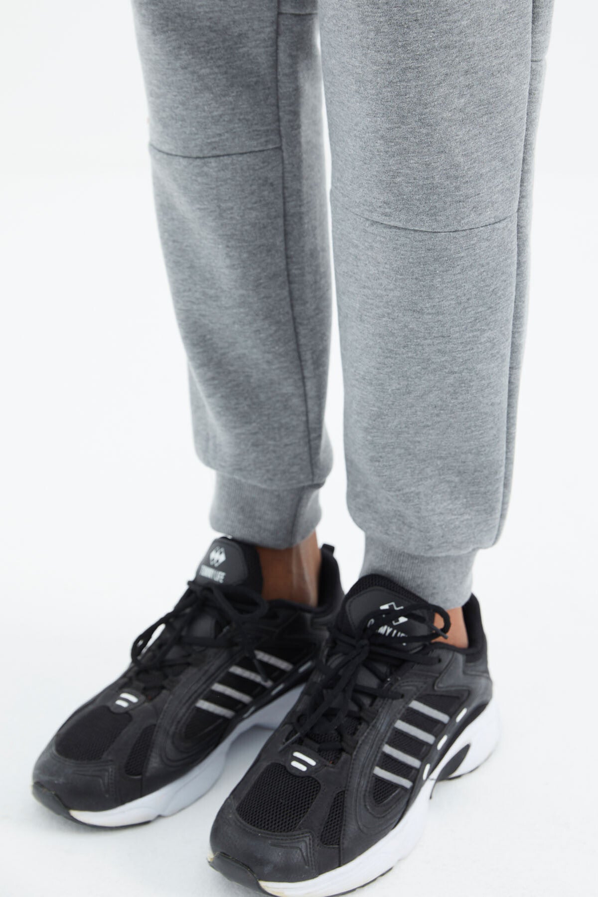 Grey Melange Laced Strip Detailed Relax Fit Men's Tracksuit Bottom - 82106