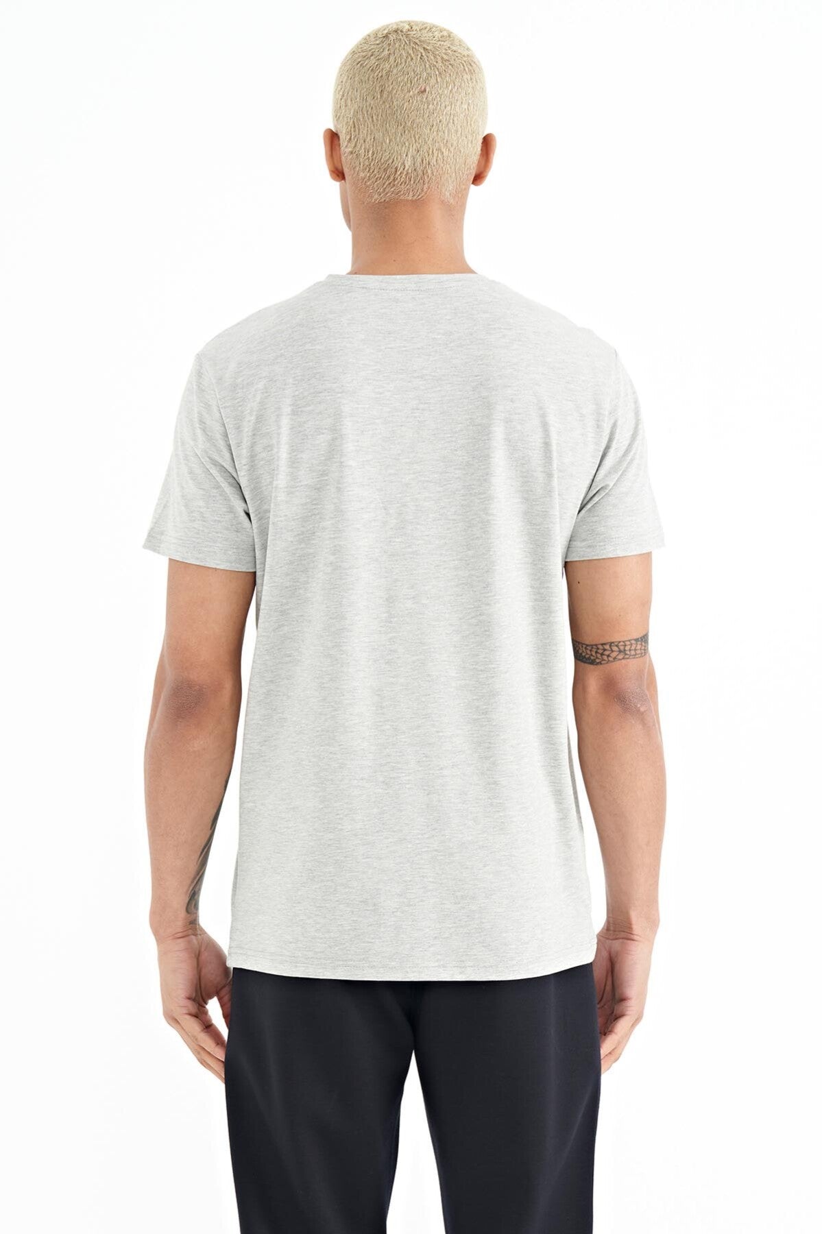 Casey Grey Standard Fit Men's T-Shirt - 88205