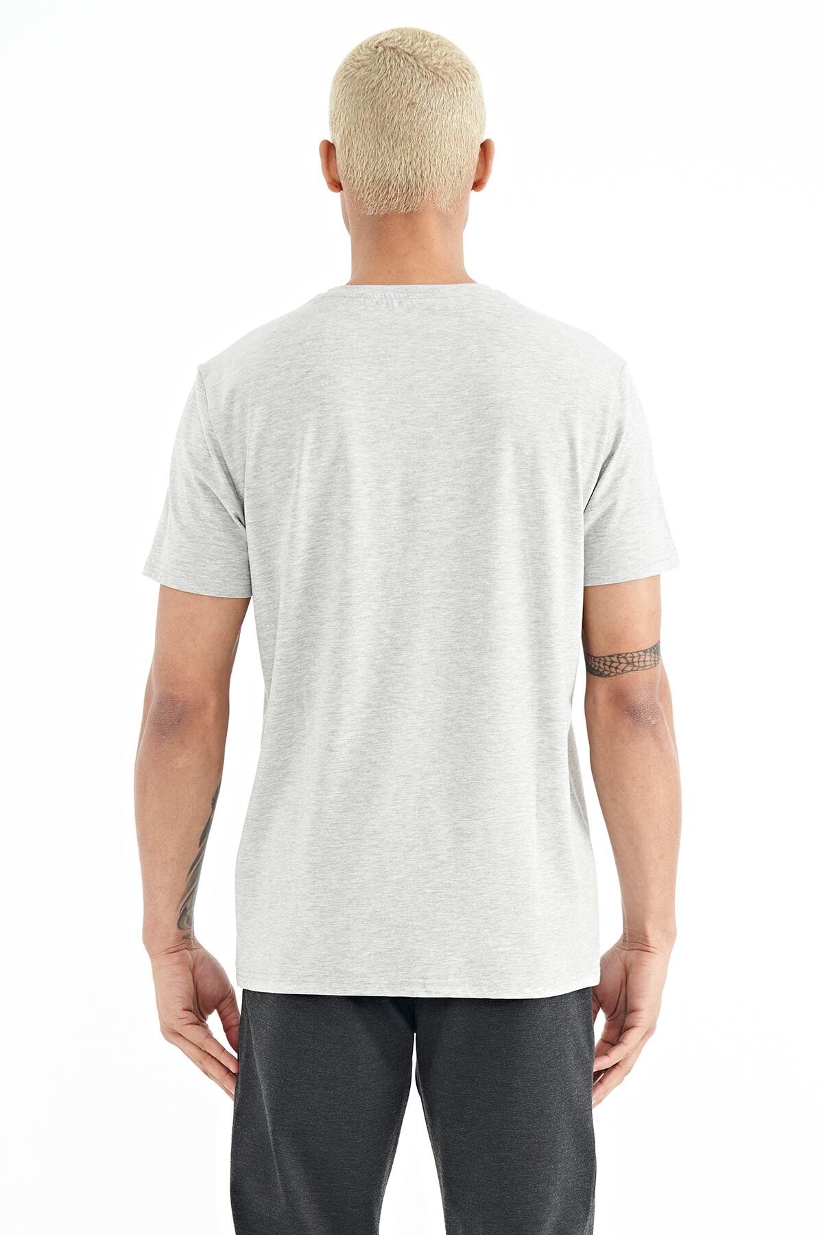 Donald Gri Melanj Standard Cut Men's T-Shirt - 88217