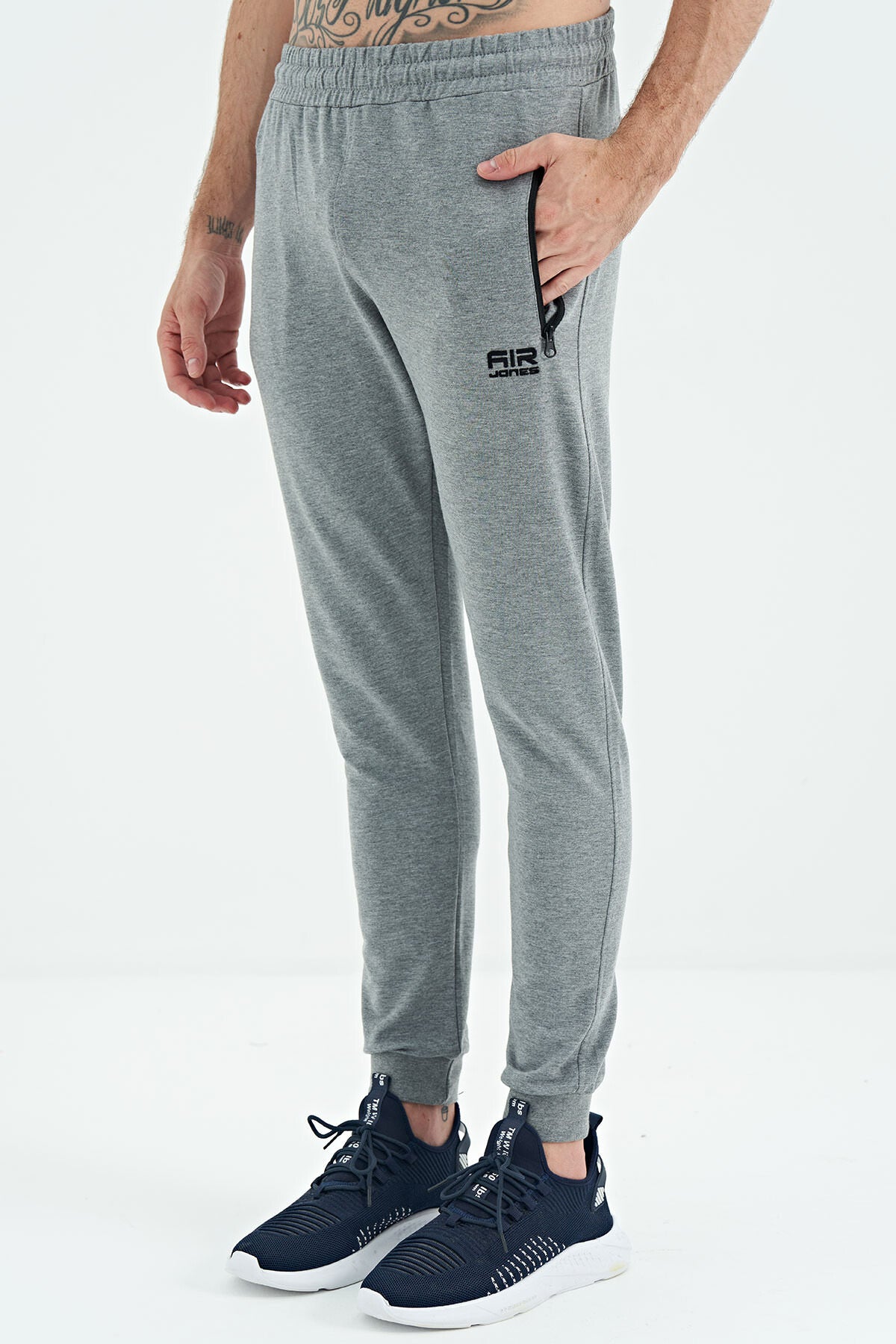 Black Jogger Men's Tracksuit Bottom - 84907