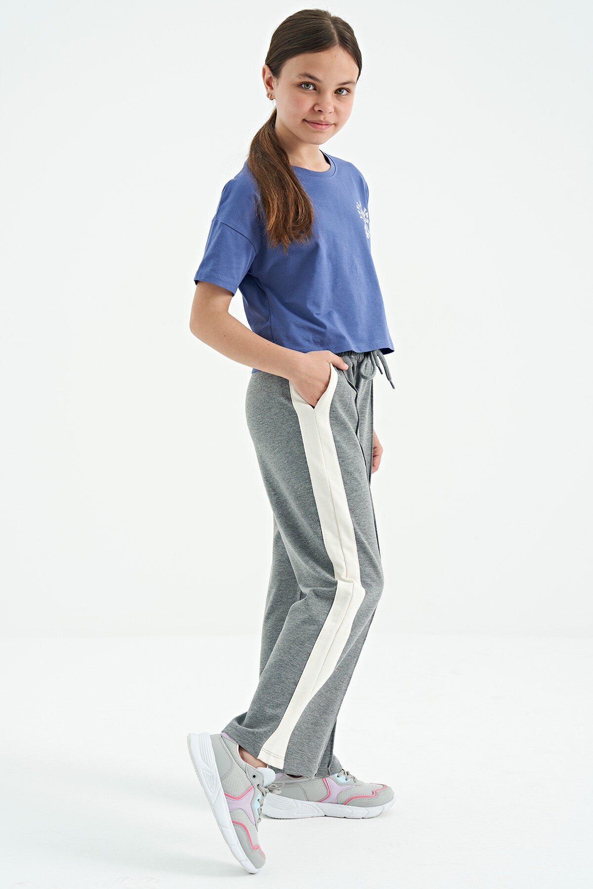 Gray Melange Ribbed Detailed Laced Relaxed Fit Wide Leg Girls' Tracksuit Bottom - 75119
