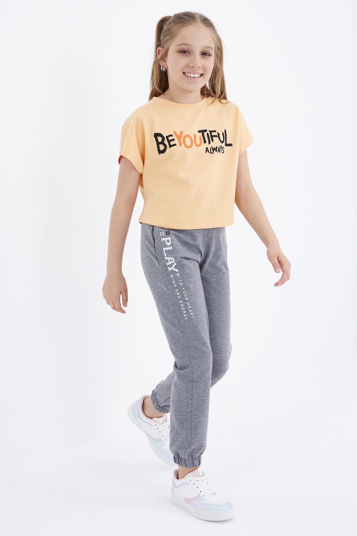 Grey Melange Print Embroidered Laced Standard Fit Elastic Hem Girls' Tracksuit Bottom - 75051