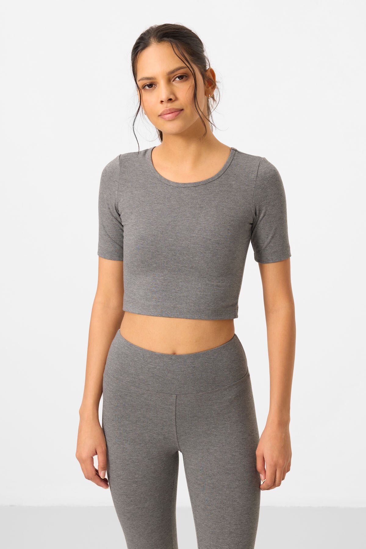 Grey High Waist Capri-Crop T-Shirt Slim Fit Women's Tights Set - 95285