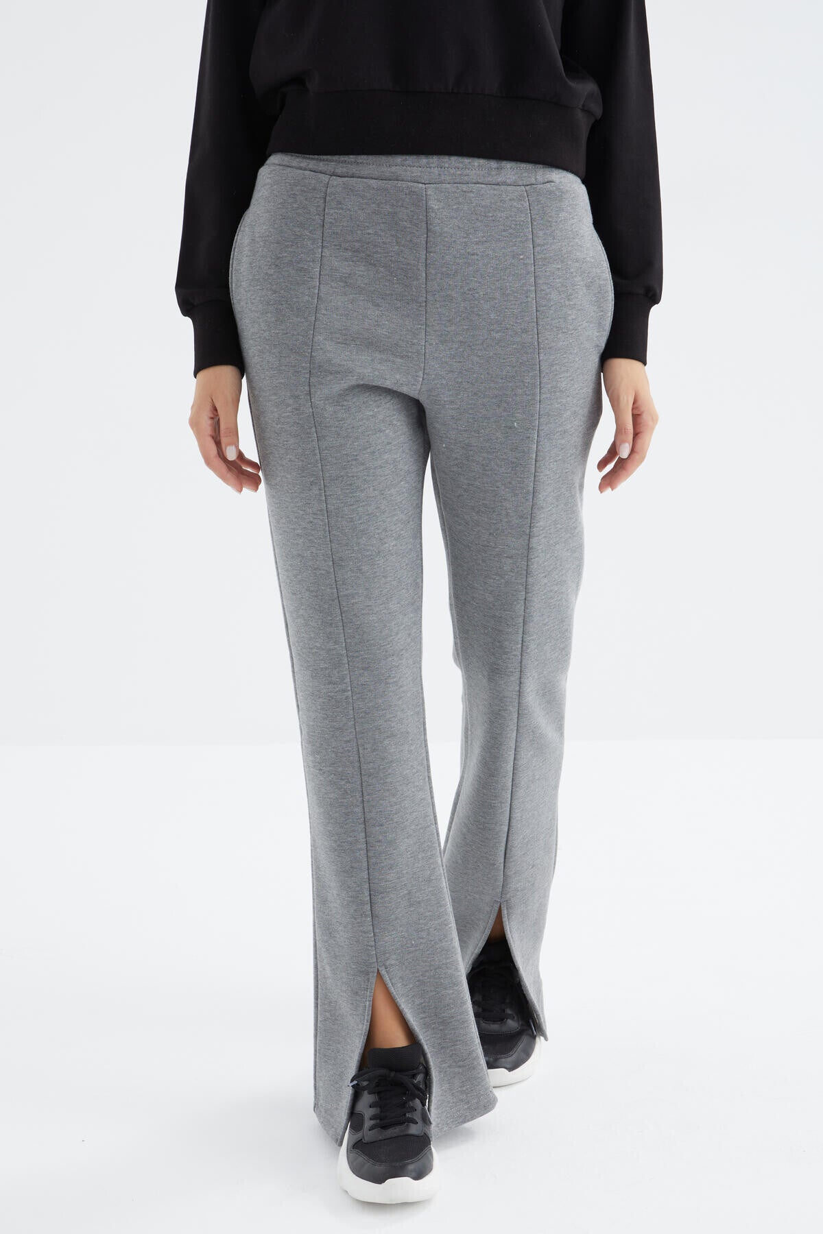 High Waist Gray Melange Front Slit Detailed Side Pocket Comfortable Fit Women's Tracksuit Bottom - 94625