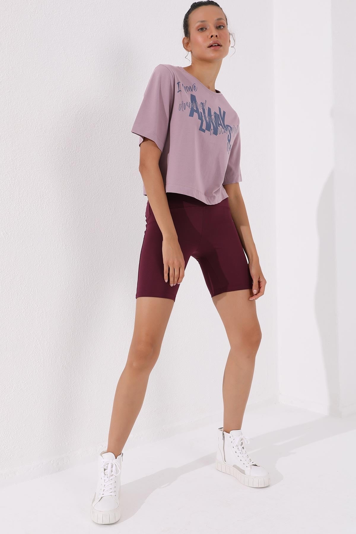 Dried Rose Asymmetric Print O Collar Women's Oversize T-Shirt - 97136