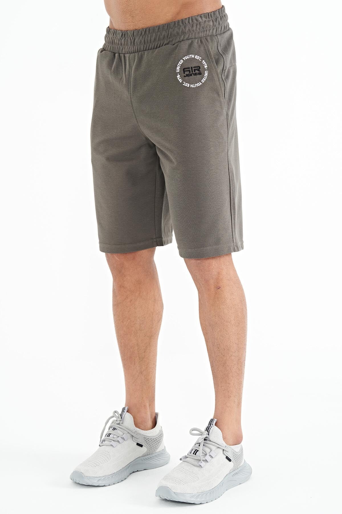 Antony Haki Standard Mold Men's Shorts - 81247