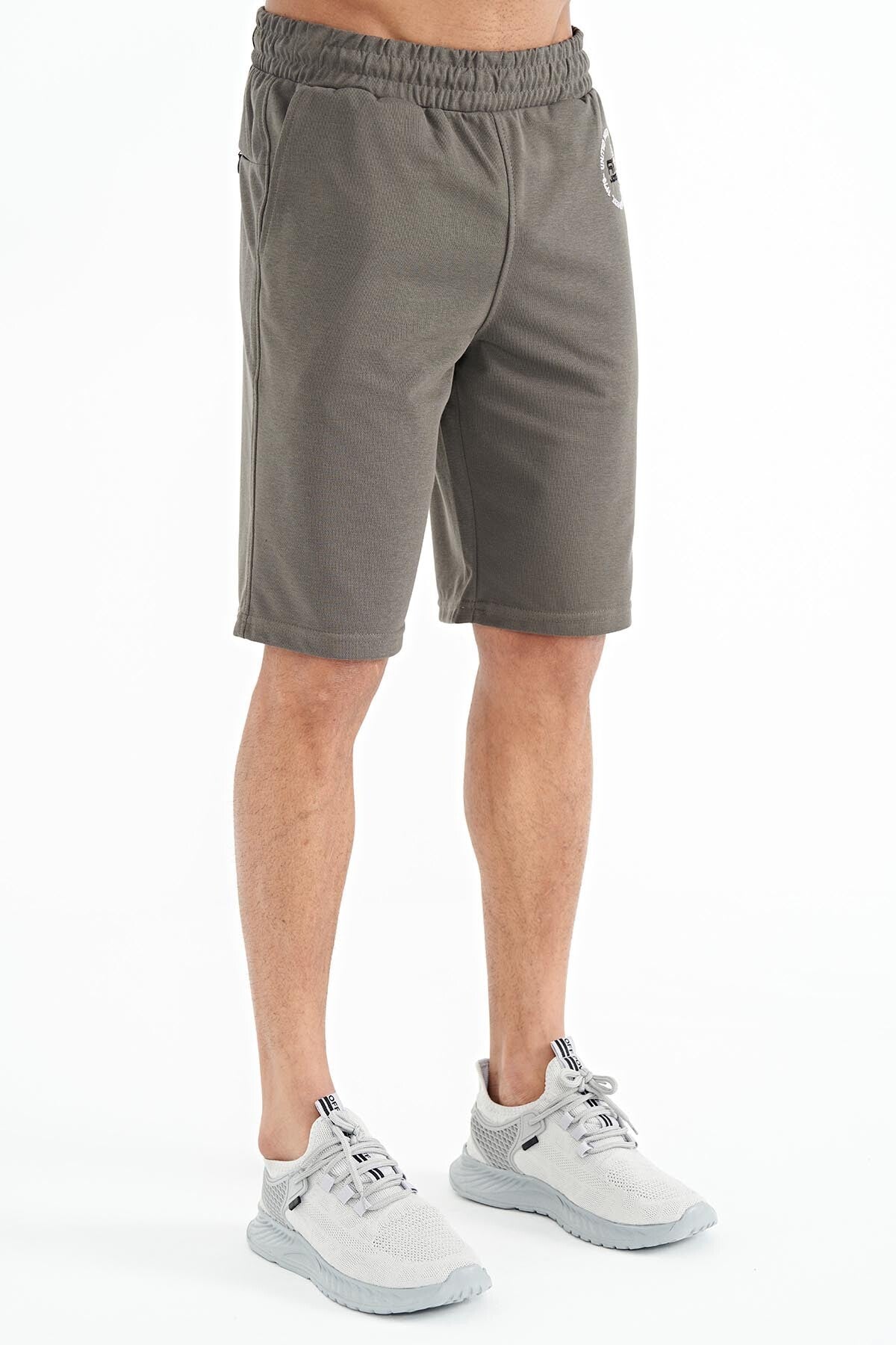 Antony Haki Standard Mold Men's Shorts - 81247