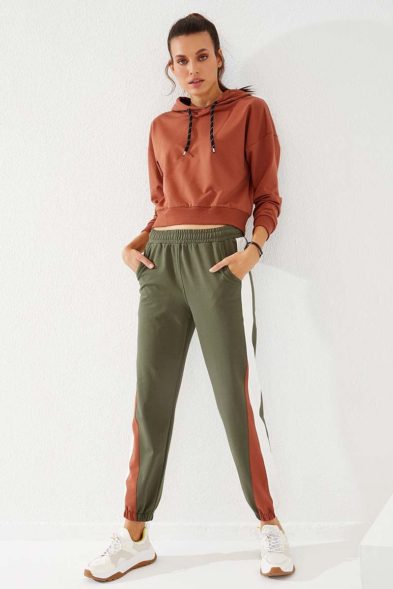 Right Two-Tone Striped Comfort Fit Elastic Cuff Women's Tracksuit Bottom - 94582