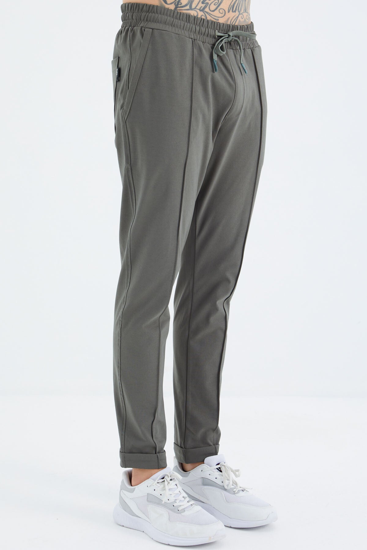 Right Front Stitch Detailed Relax Fit Men's Tracksuit Bottom - 84996