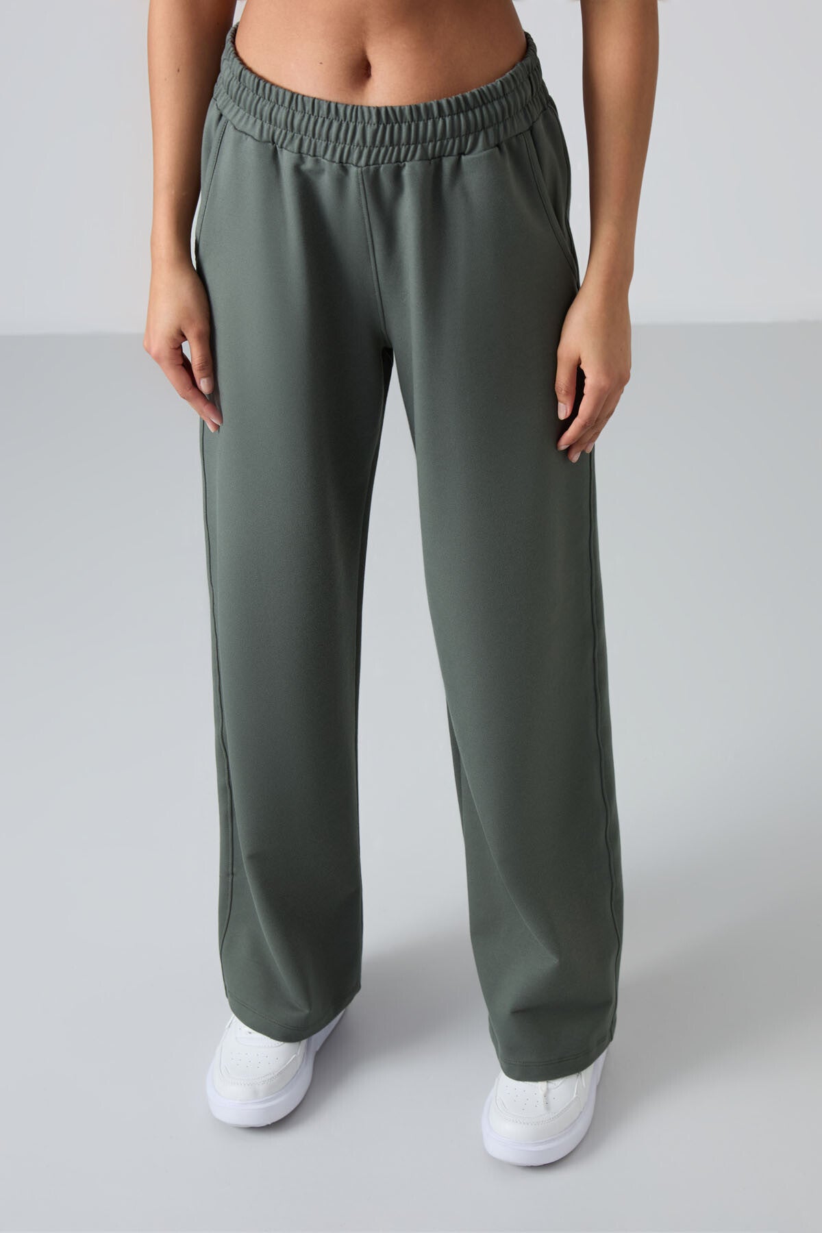 High Waist Comfort Fit Wide Leg Women's Tracksuit Bottom - 94567