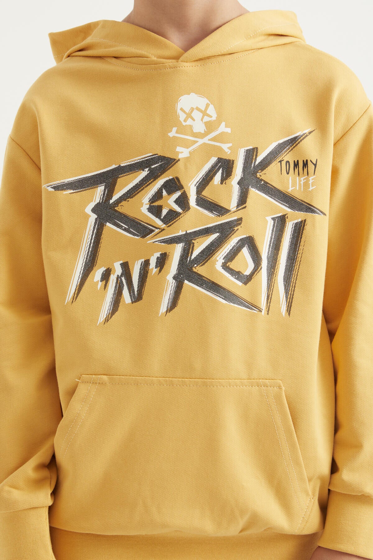 Mustard Print Kangaroo Pocket Hooded Standard Fit Boys' Sweatshirt - 11002