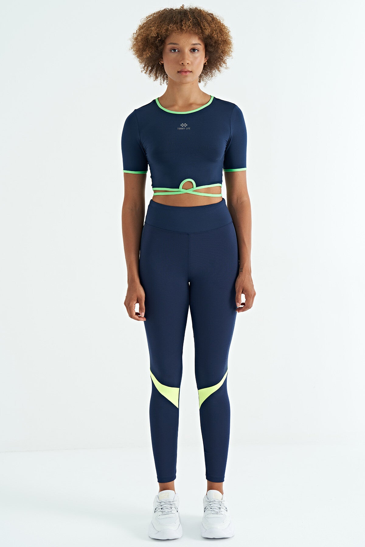Indigo Tie-Waist Detailed O Neck Standard Fit Diver Fabric Women's Crop T-Shirt - 97266