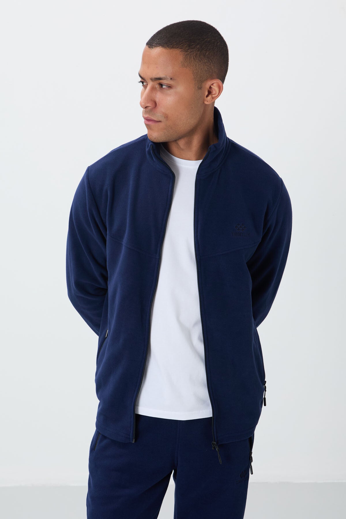 Indigo Blue High Collar Basic Zippered Pocket Standard Fit Men's Fleece Tracksuit Set - 85193