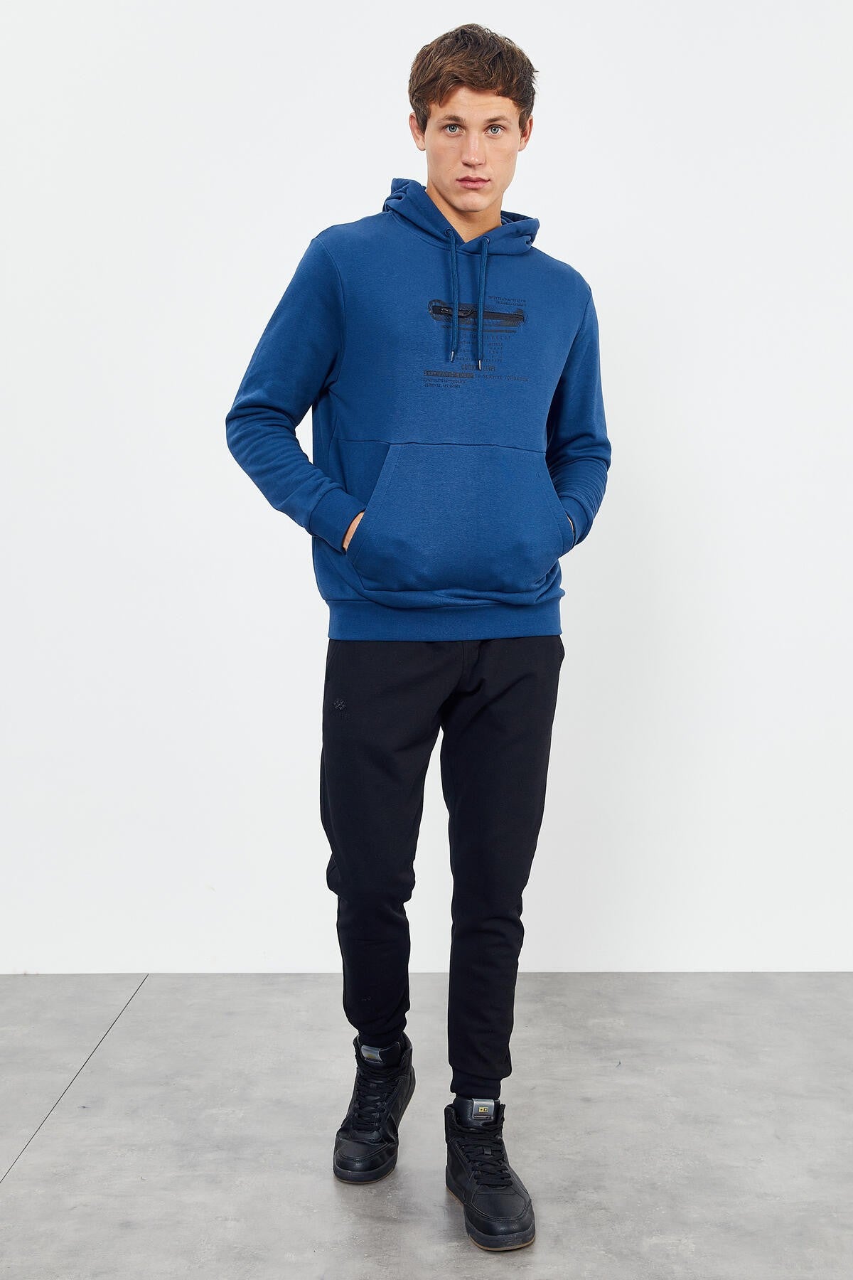 Indigo Printed Hooded Kangaroo Pocket Comfort Fit Men's Sweatshirt - 88019