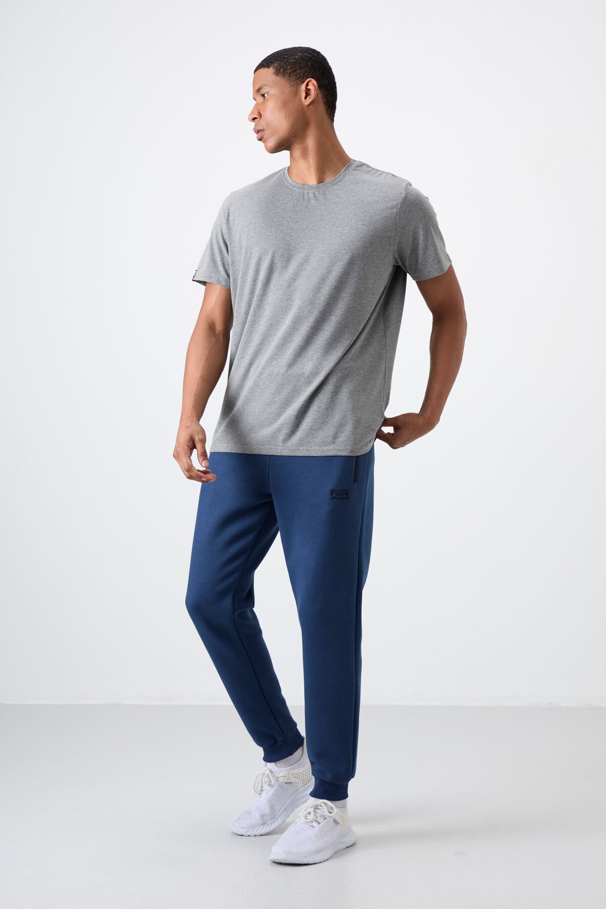 Cesar Indigo Zippered Hooded Men's Tracksuit Bottom - 84929