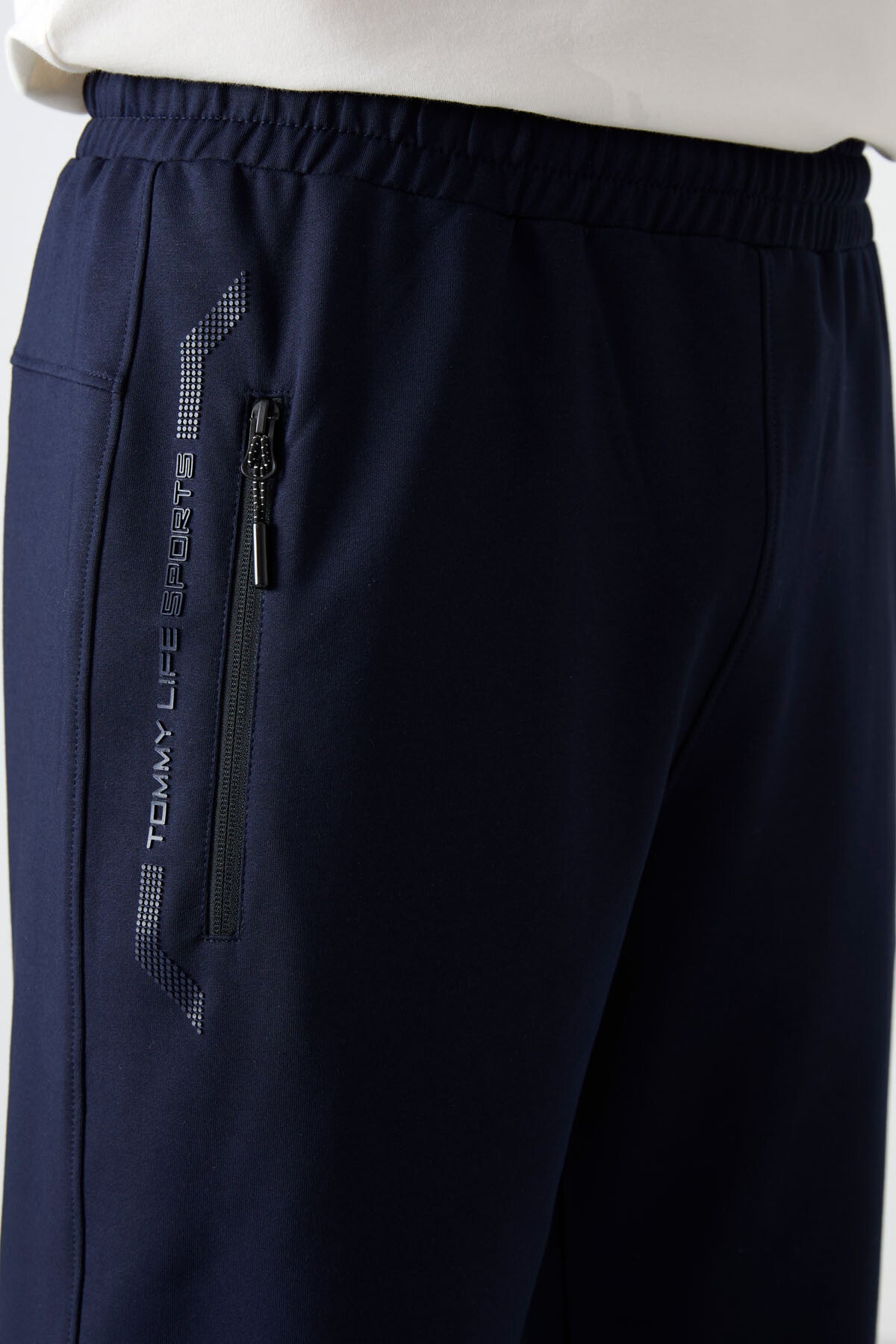 Indigo Zippered Pocket Standard Fit Classic Hem Men's Capri - 83091