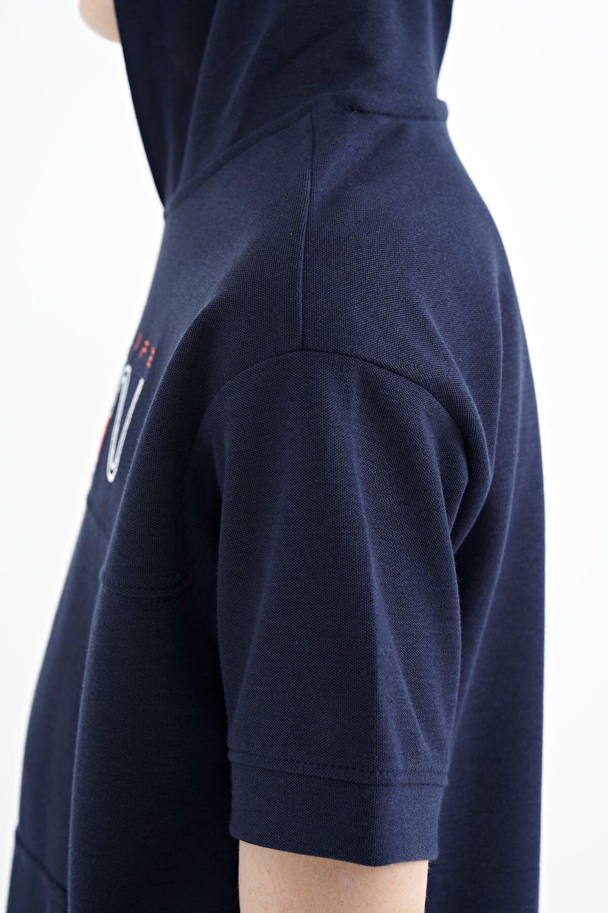 Indigo Kangaroo Pocket Hooded Oversize Boys T-Shirt - 11160