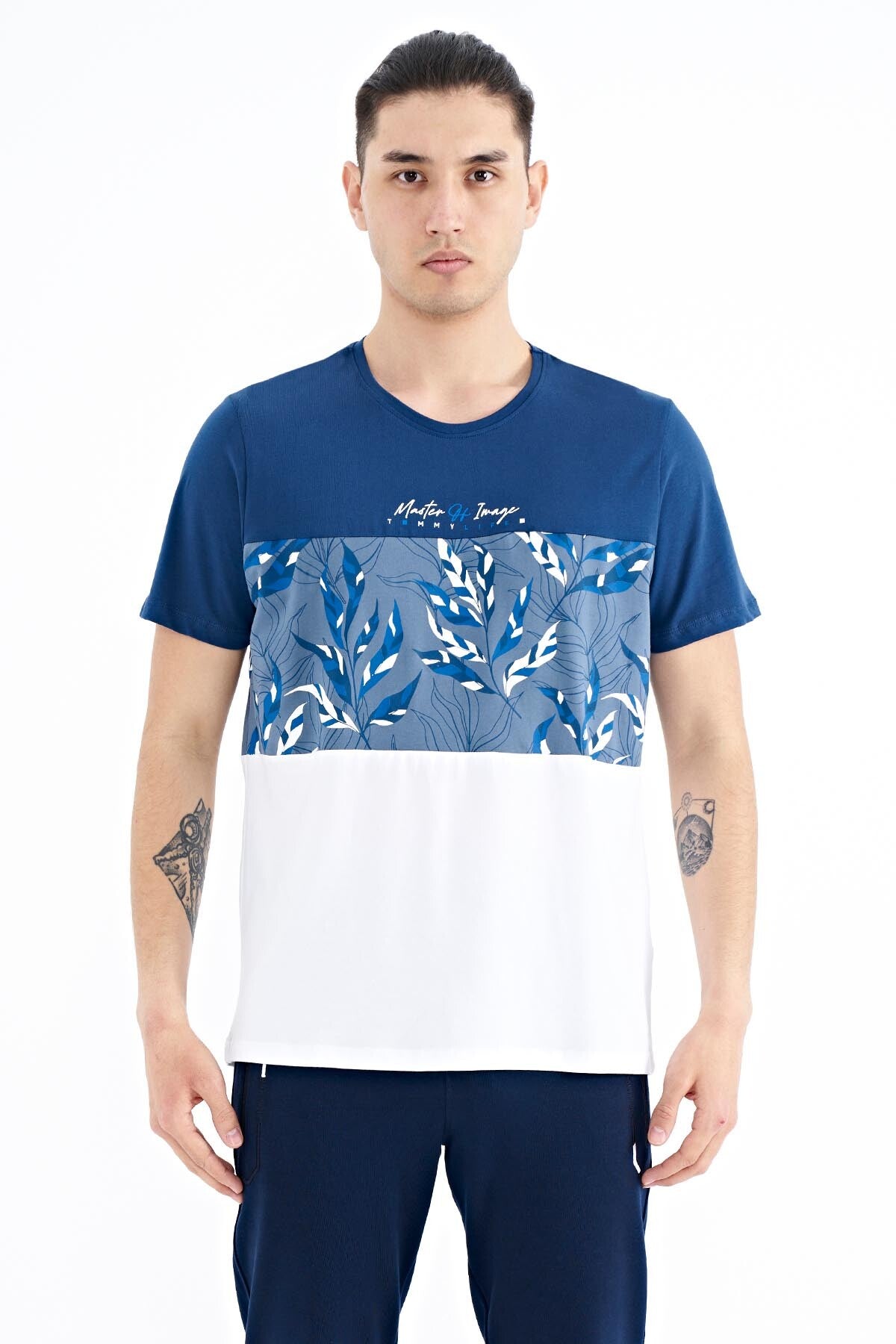 Indigo Color Gradient Print Detailed O Collar Standard Fit Men's T-Shirt - 88177
