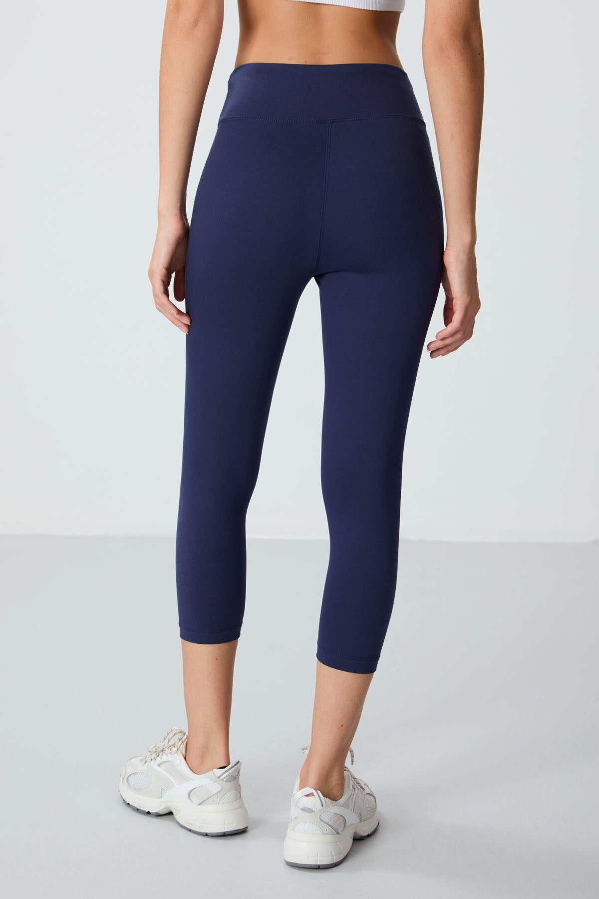 Indigo High Waist Slim Fit Narrow Leg Women's Capri Tights - 93097