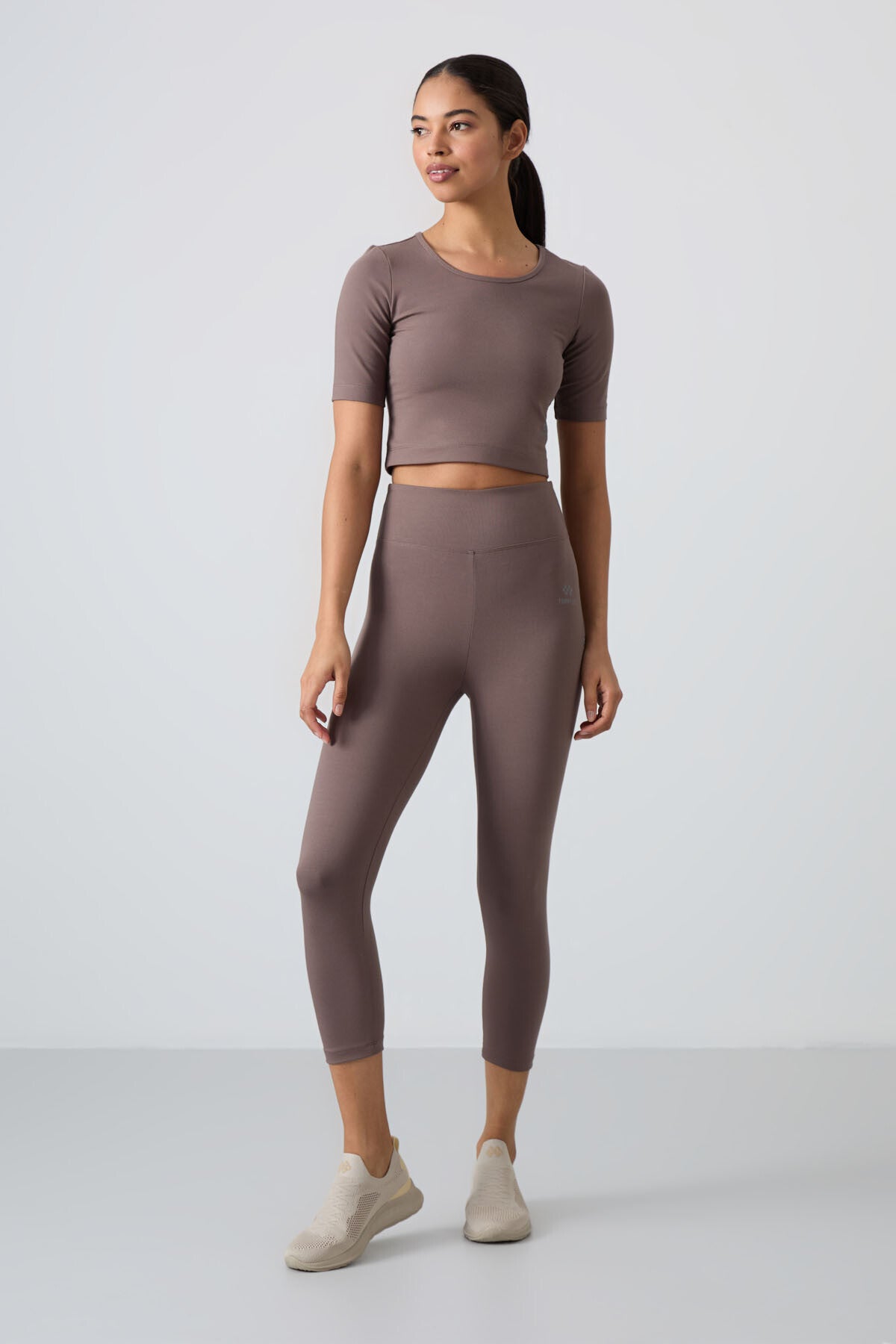 Brown High Waist Capri-Crop T-Shirt Slim Fit Women's Tights Set - 95285