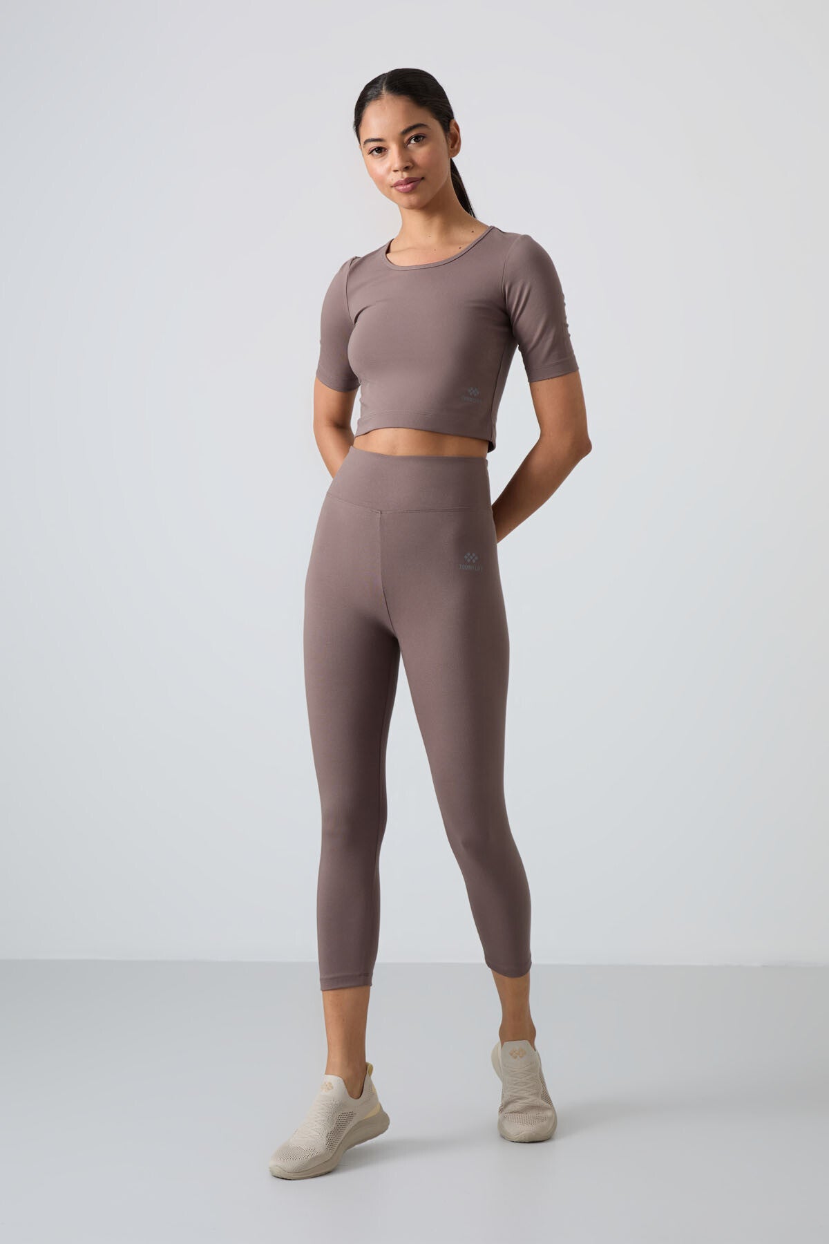 Brown High Waist Capri-Crop T-Shirt Slim Fit Women's Tights Set - 95285