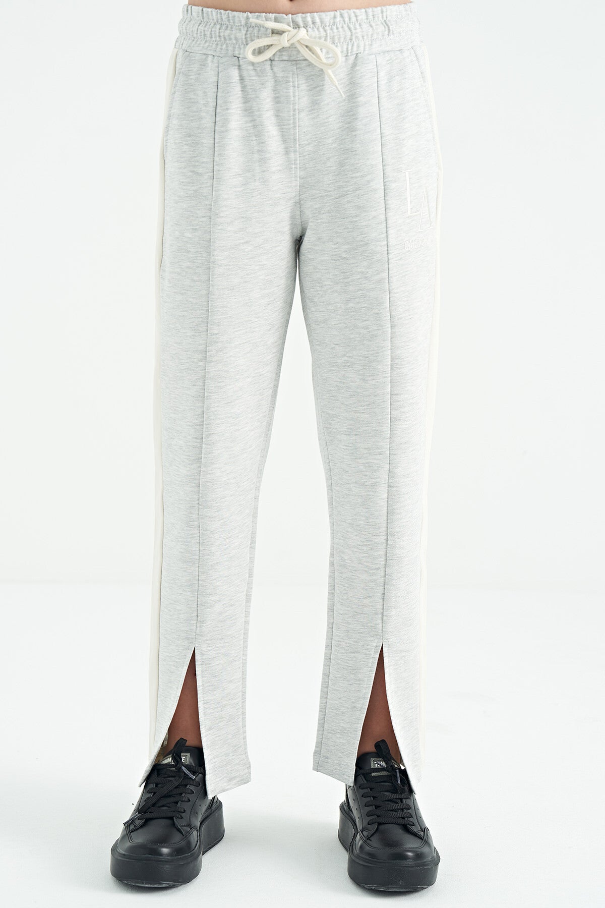 Detailed Laced Relax Fit Girls' Tracksuit Bottom - 75121