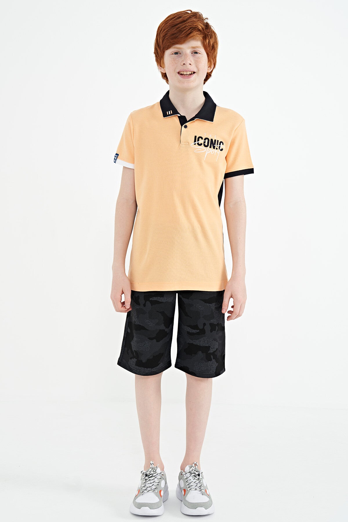 Melon Inner Collar Chest Embroidery Detailed Standard Pattern Polo Collar Boys T-Shirt - 11139