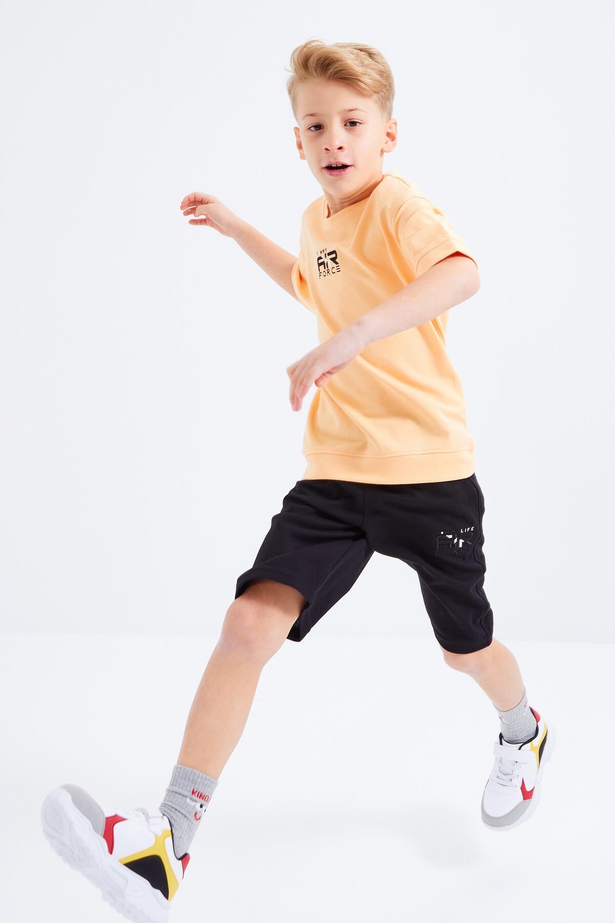 Melon Black Embroidered Oversize Boys' Shorts Set - 10897