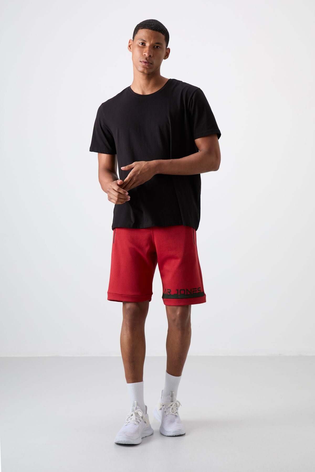 Albie Red Standard Fit Men's Shorts - 81241