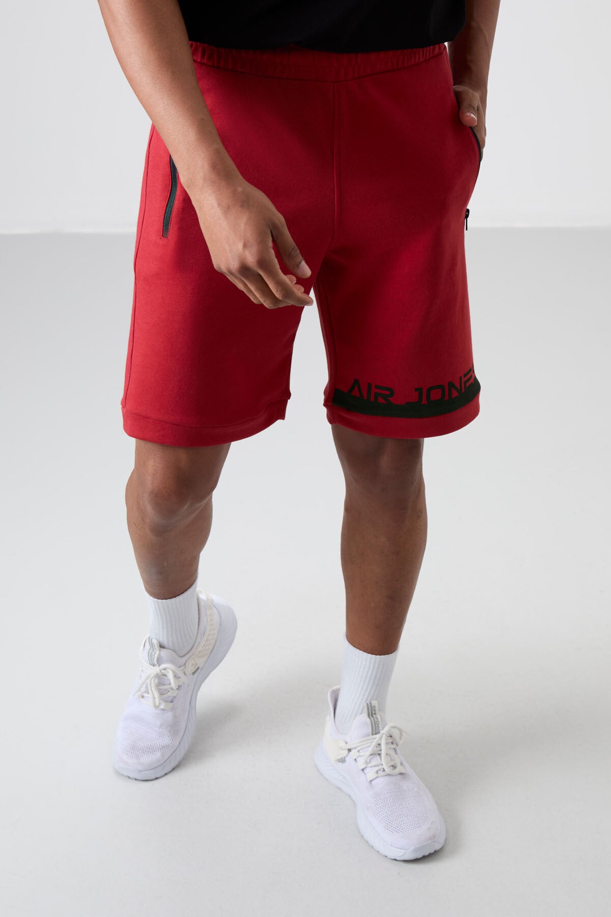 Albie Red Standard Fit Men's Shorts - 81241