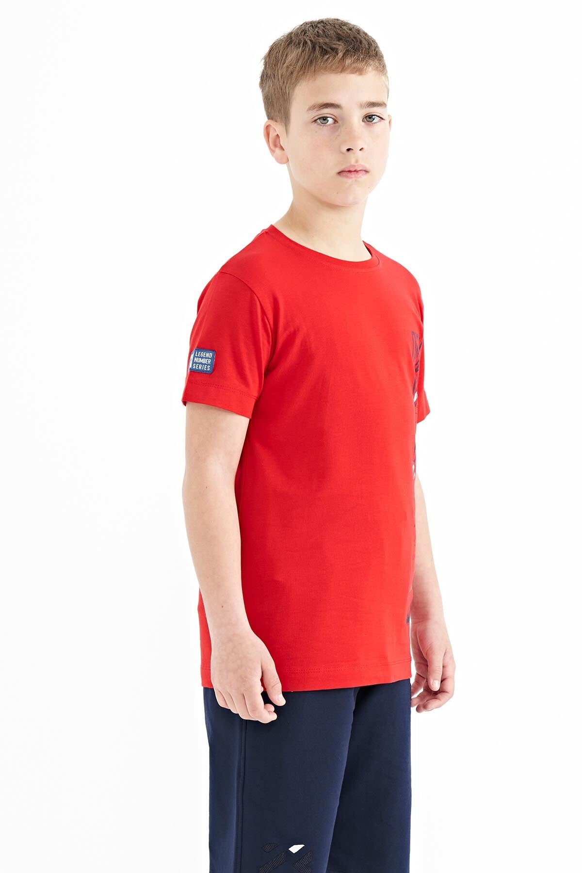 Red Print Detailed O Collar Standard Fit Boys T-Shirt - 11104