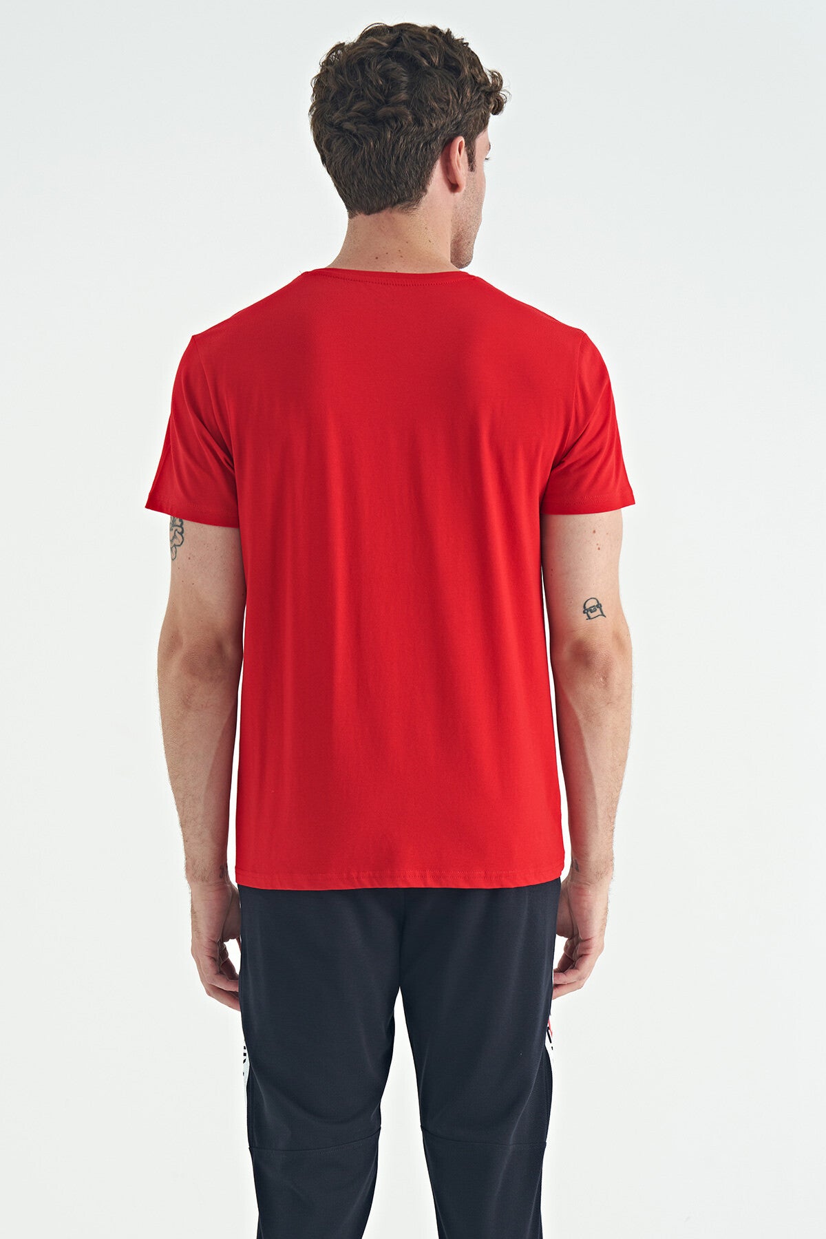 Elvis Red Standard Fit Men's T-Shirt - 88218