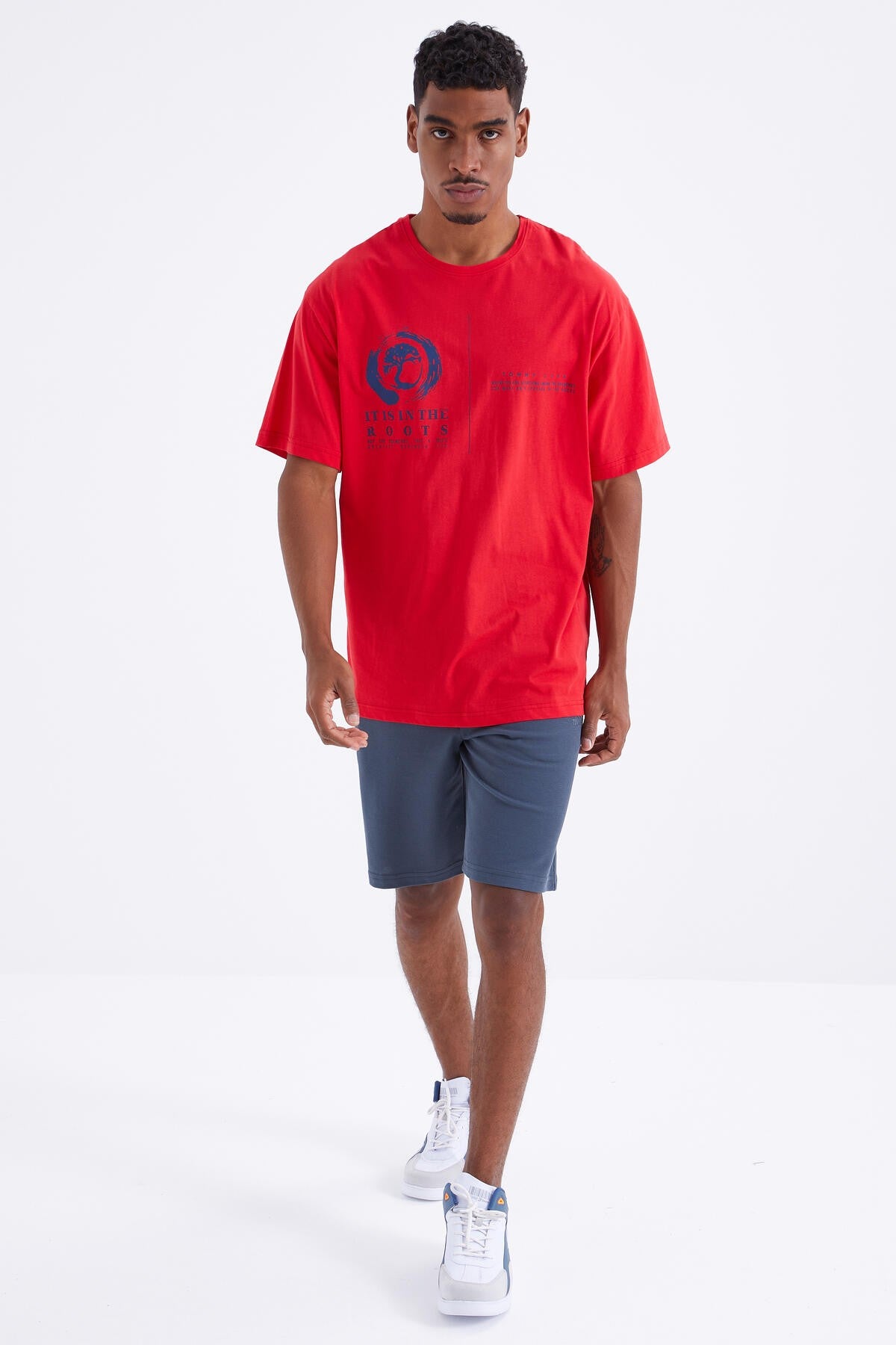 Red Minimal Print O Collar Men's Oversize T-Shirt - 88096
