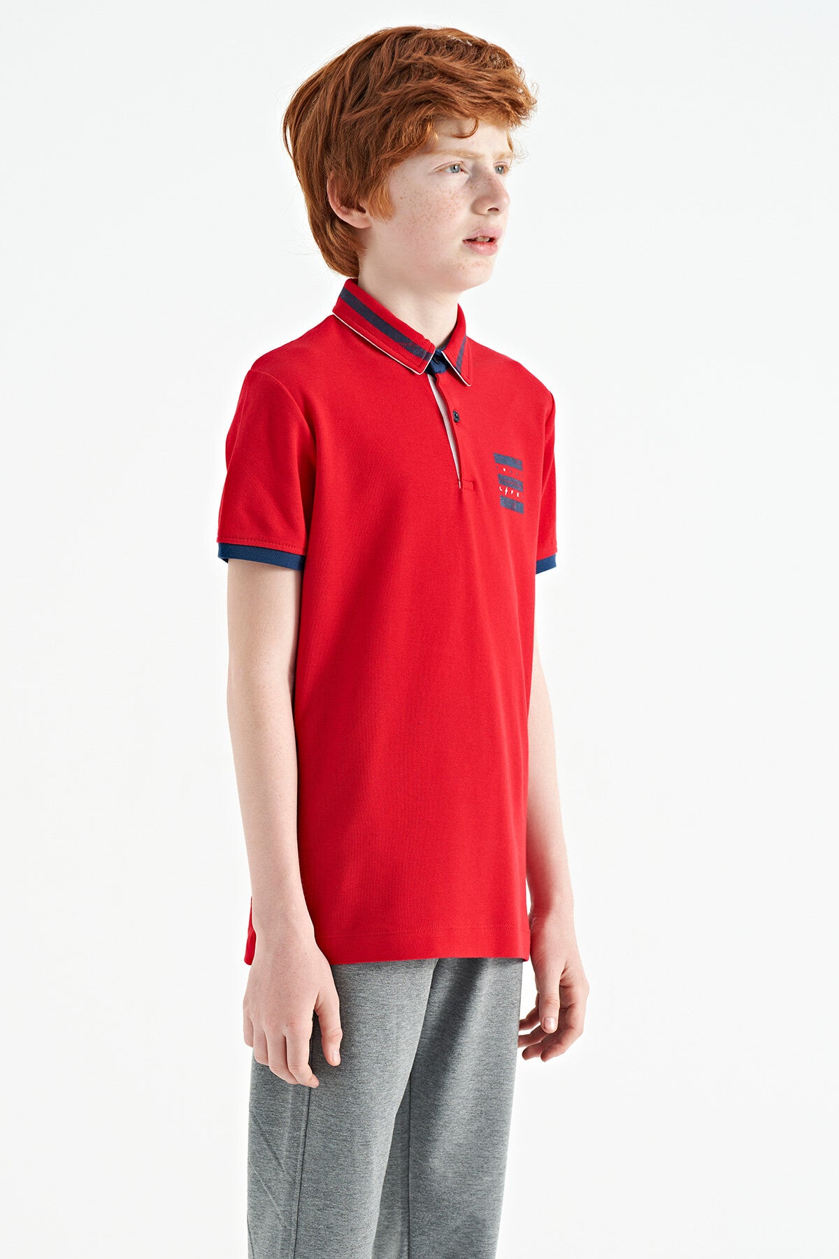 Red Collar Color Block Print Detailed Standard Fit Boys' T-Shirt - 11111