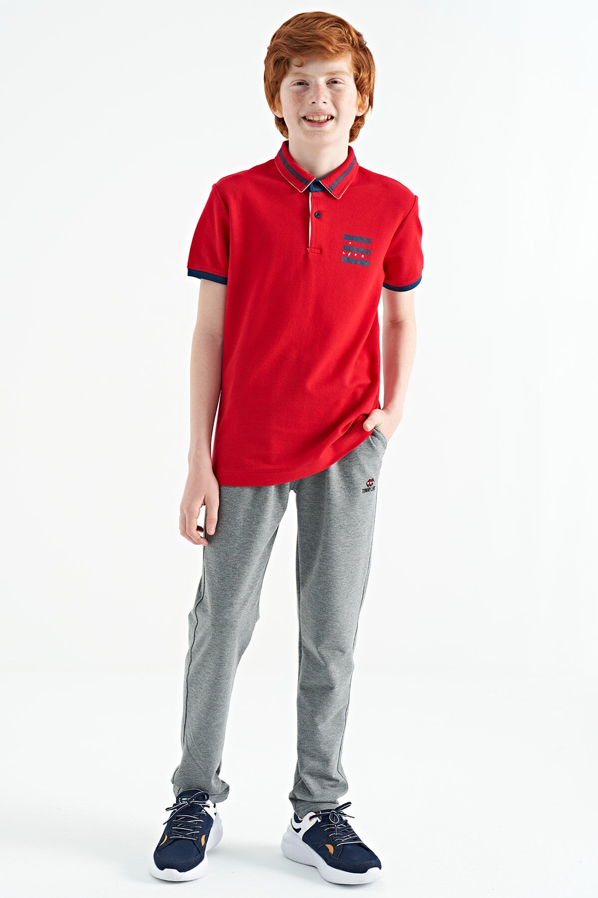 Red Collar Color Block Print Detailed Standard Fit Boys' T-Shirt - 11111