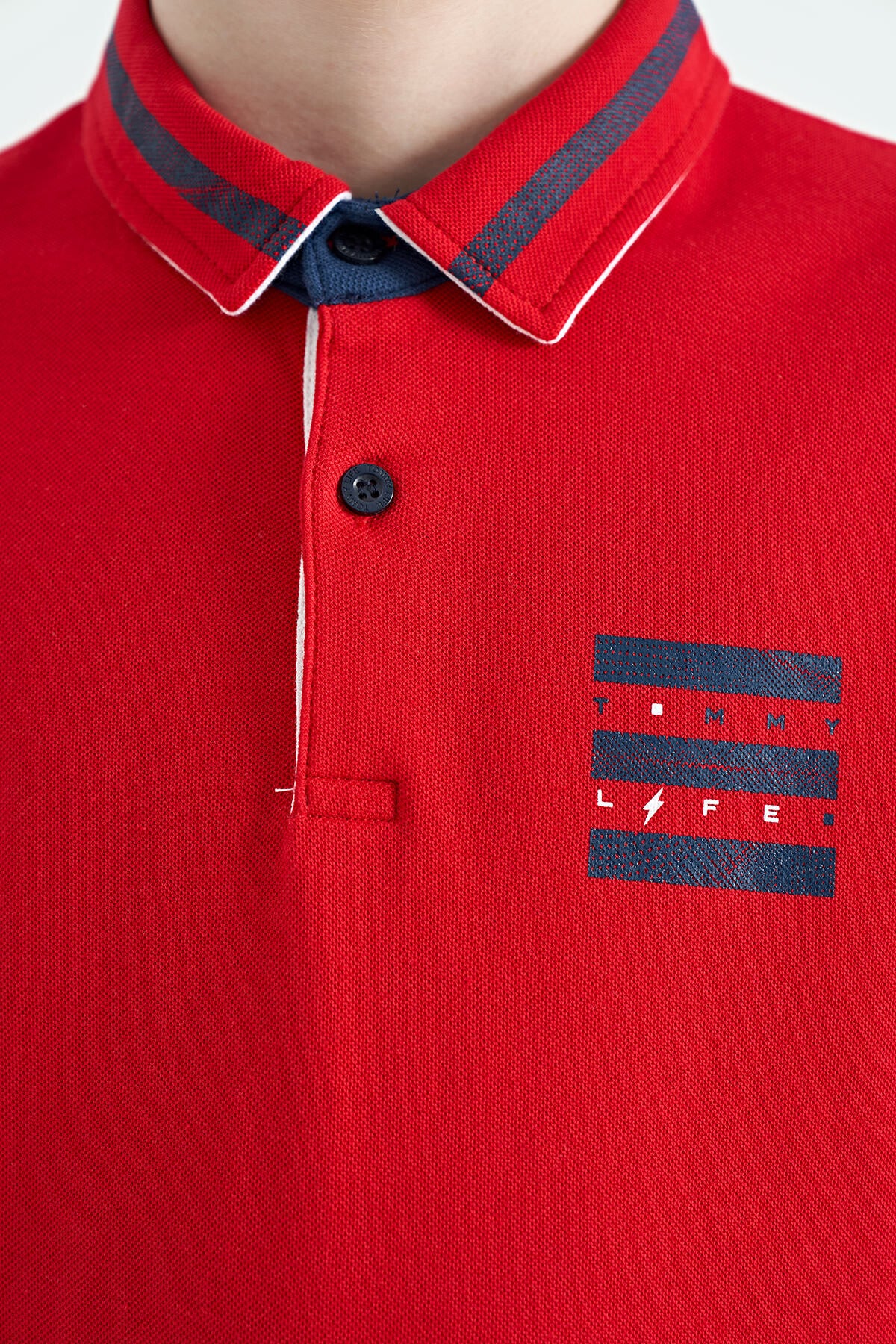 Red Collar Color Block Print Detailed Standard Fit Boys' T-Shirt - 11111