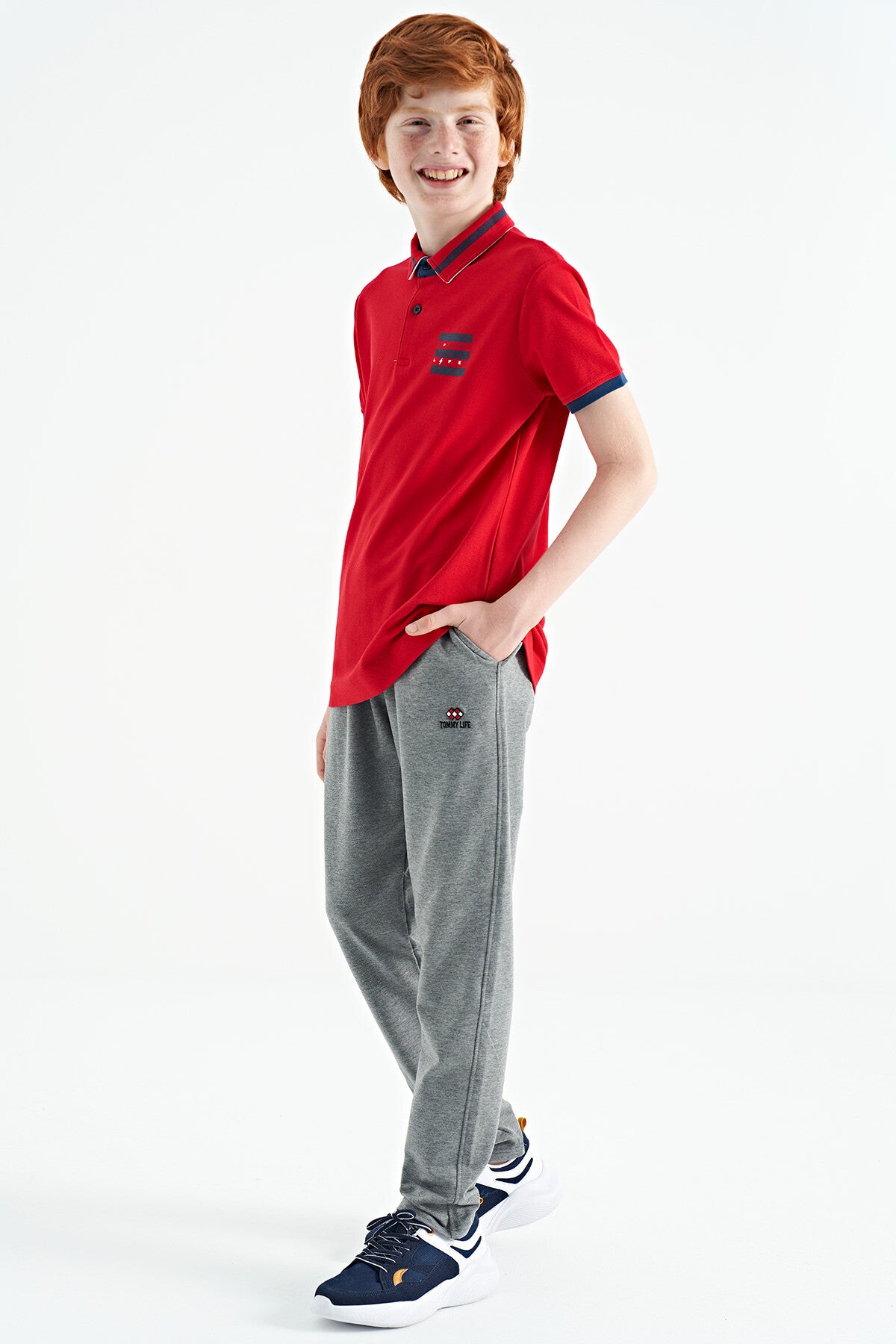 Red Collar Color Block Print Detailed Standard Fit Boys' T-Shirt - 11111