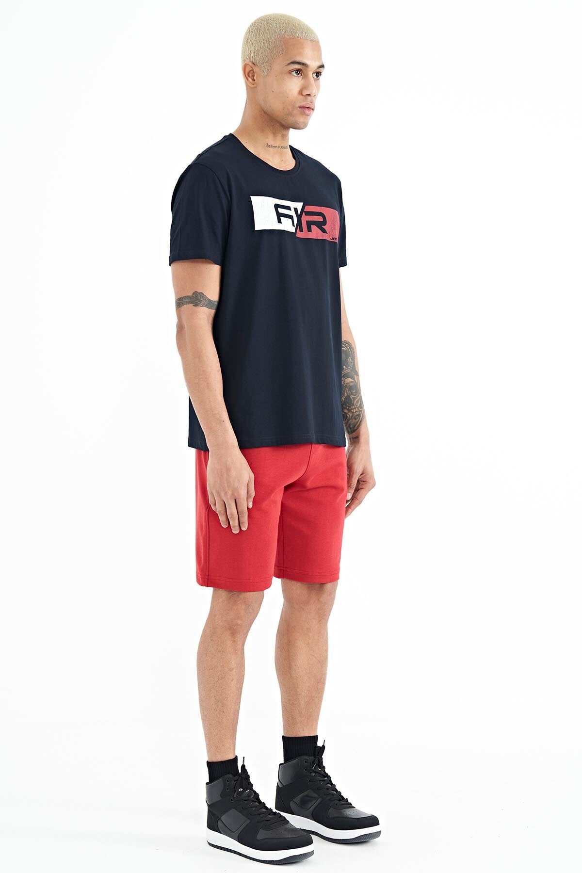 Alva Red Printed Men's Shorts - 81245