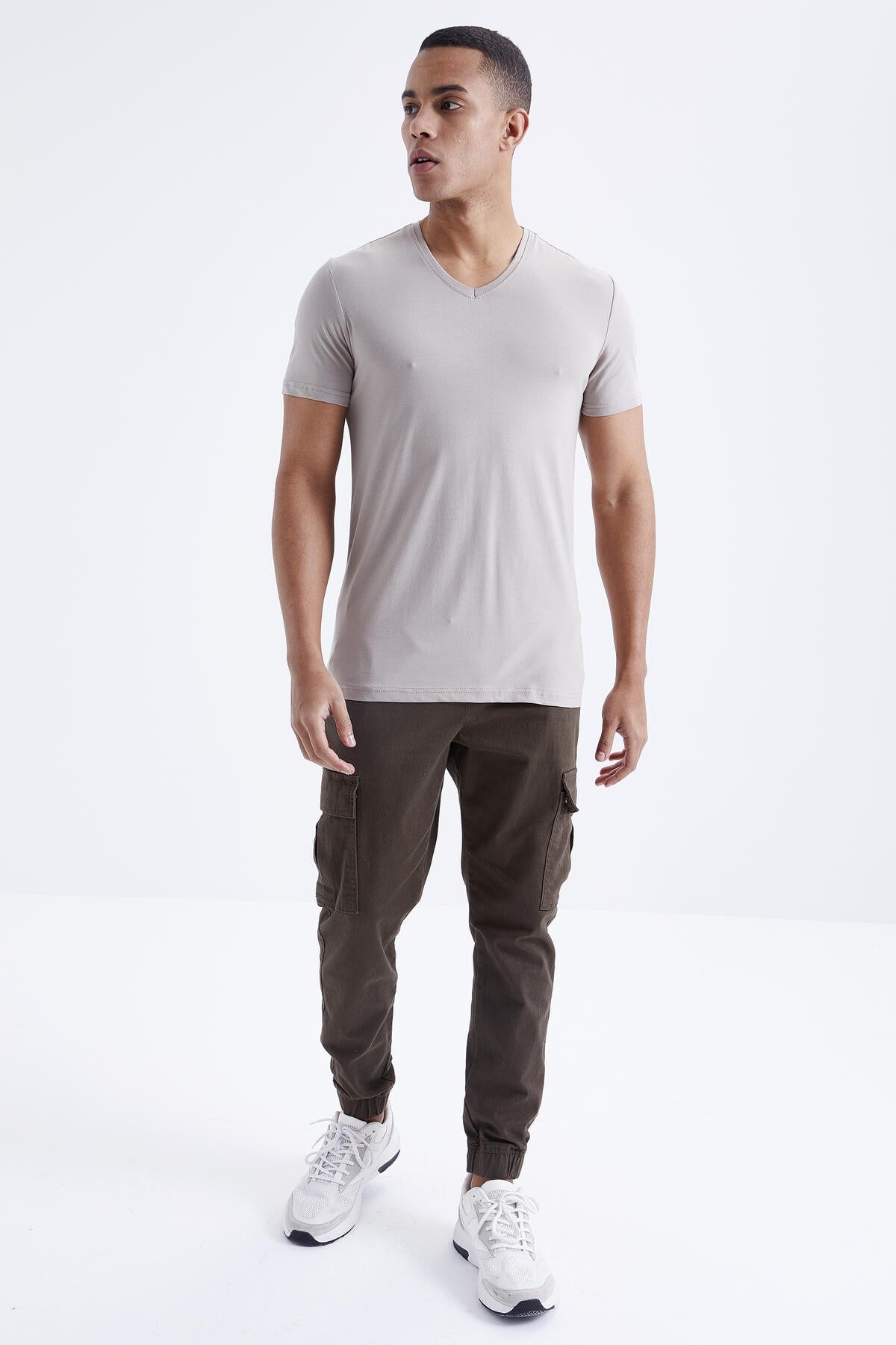 Dark Beige Basic Short Sleeve Standard Fit V-Neck Men's T-Shirt - 87912