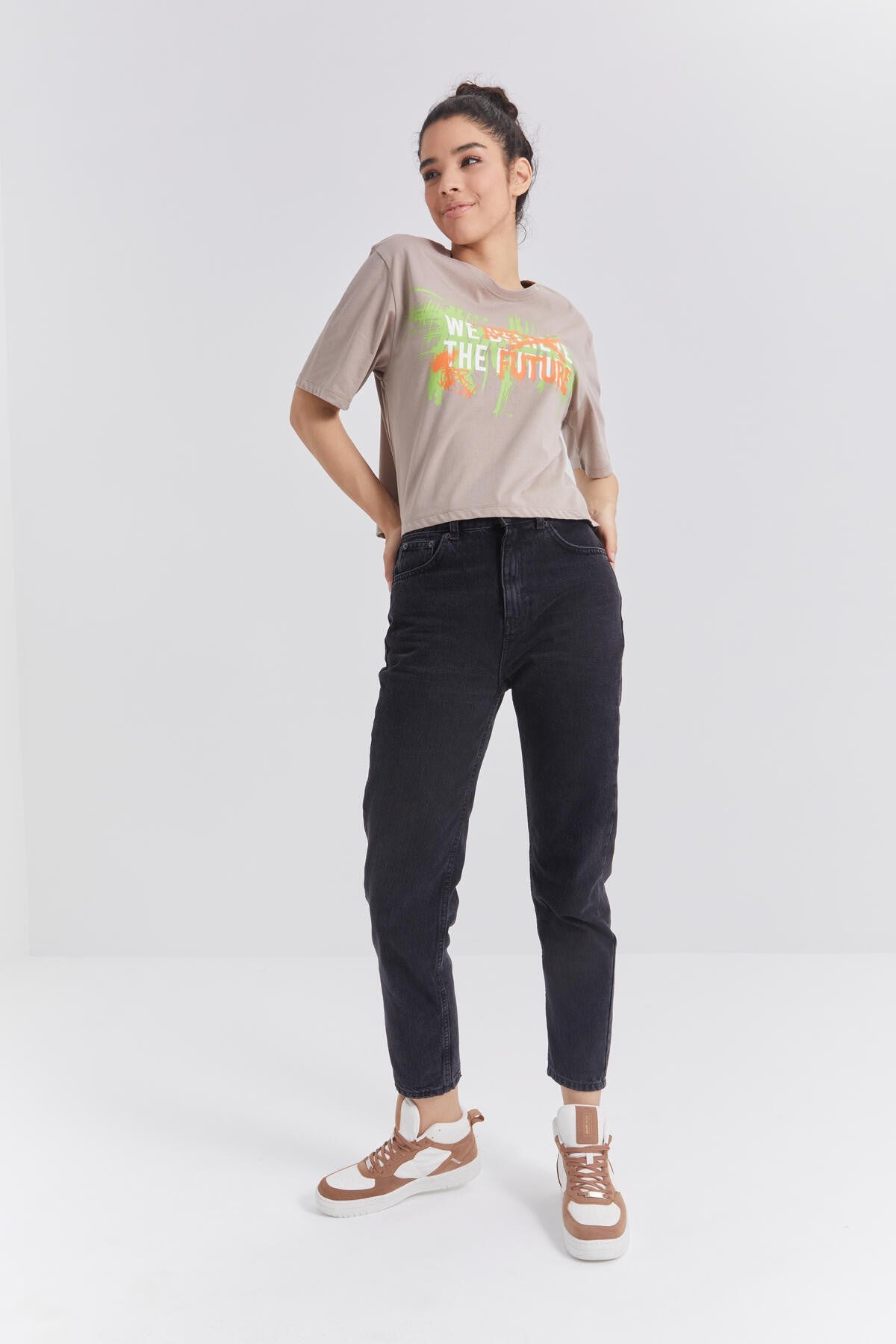 Dark Beige Color Print O Collar Women's Oversize T-Shirt - 97212