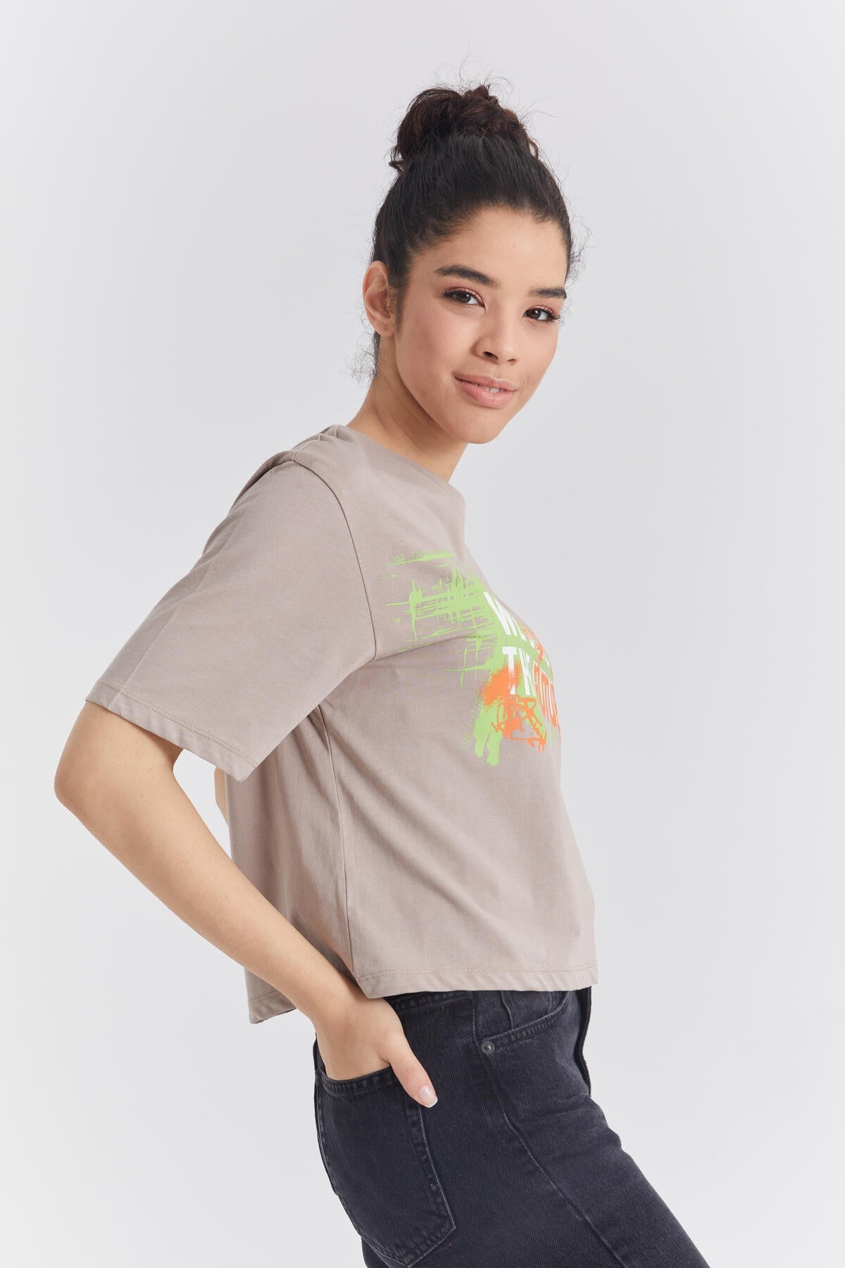 Dark Beige Color Print O Collar Women's Oversize T-Shirt - 97212