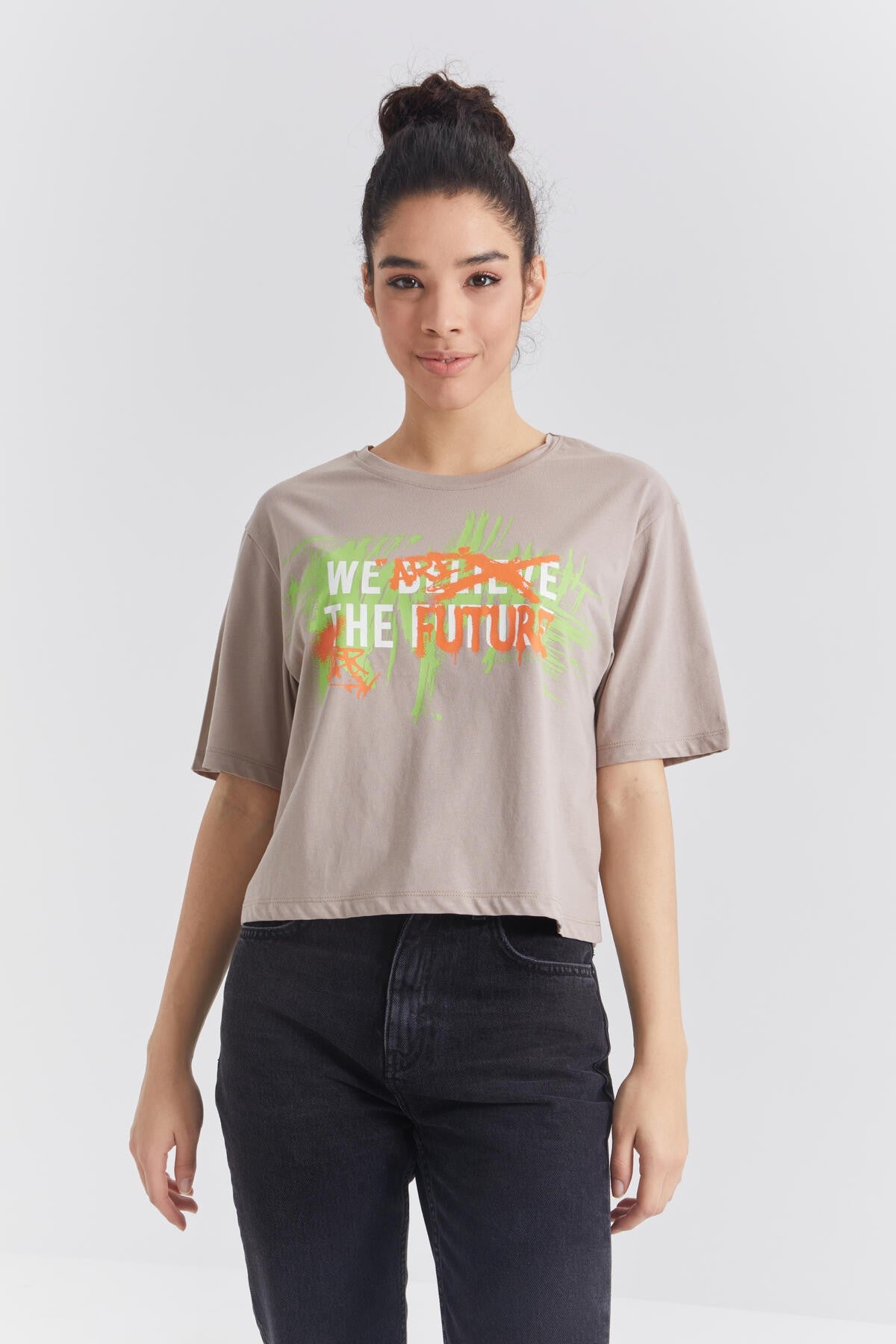 Dark Beige Color Print O Collar Women's Oversize T-Shirt - 97212