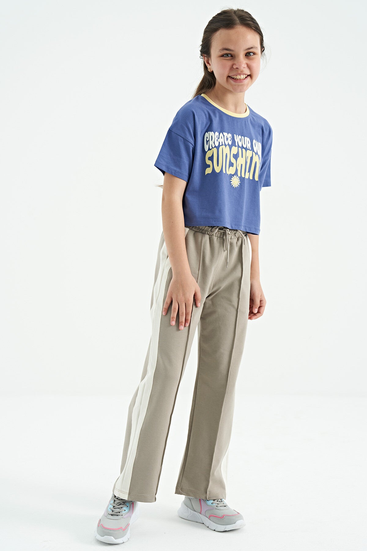 Dark Beige Side Striped Detailed Laced Relaxed Fit Wide Leg Girls' Tracksuit Bottom - 75119