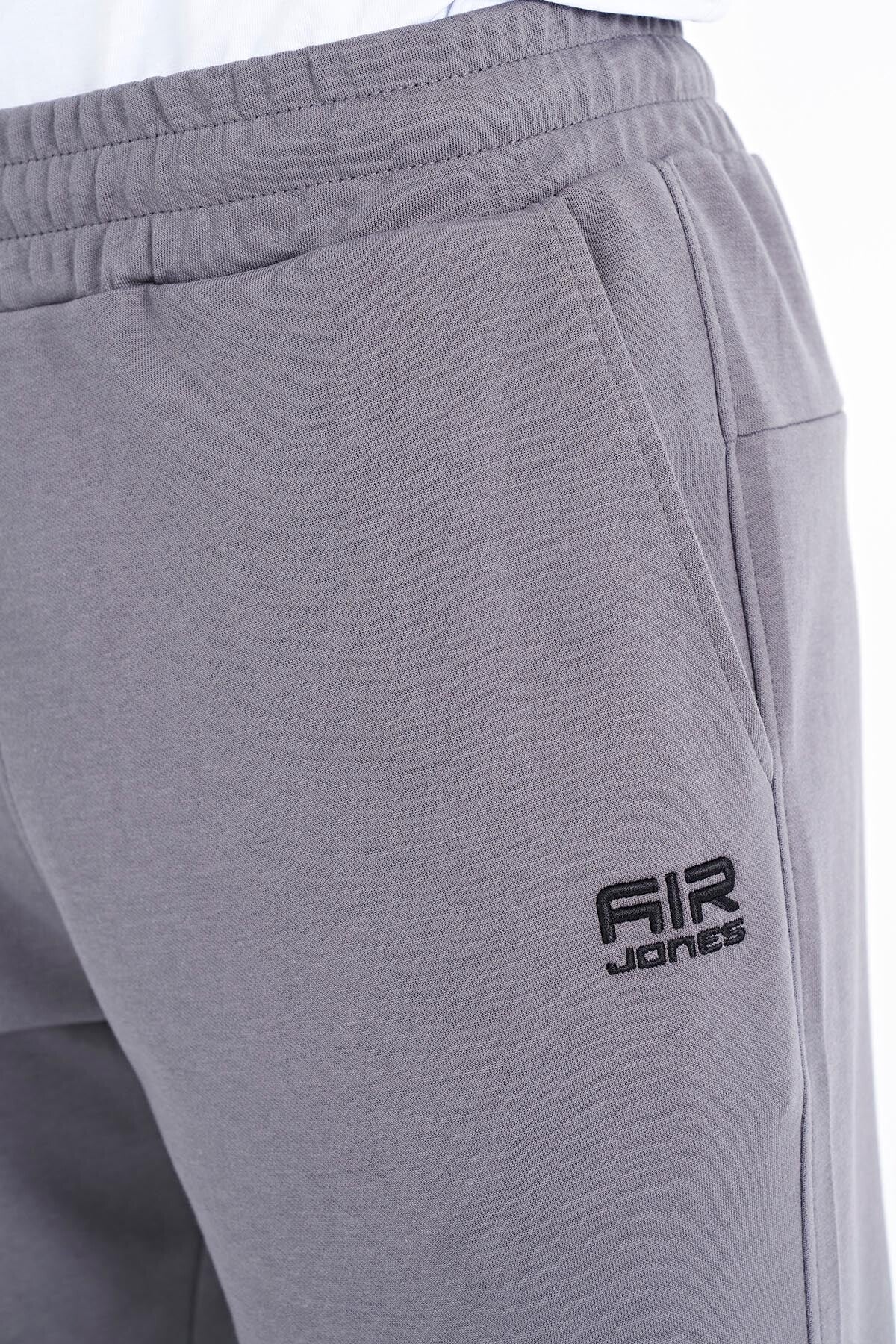 Evan Grey Standard Fit Men's Shorts - 81240