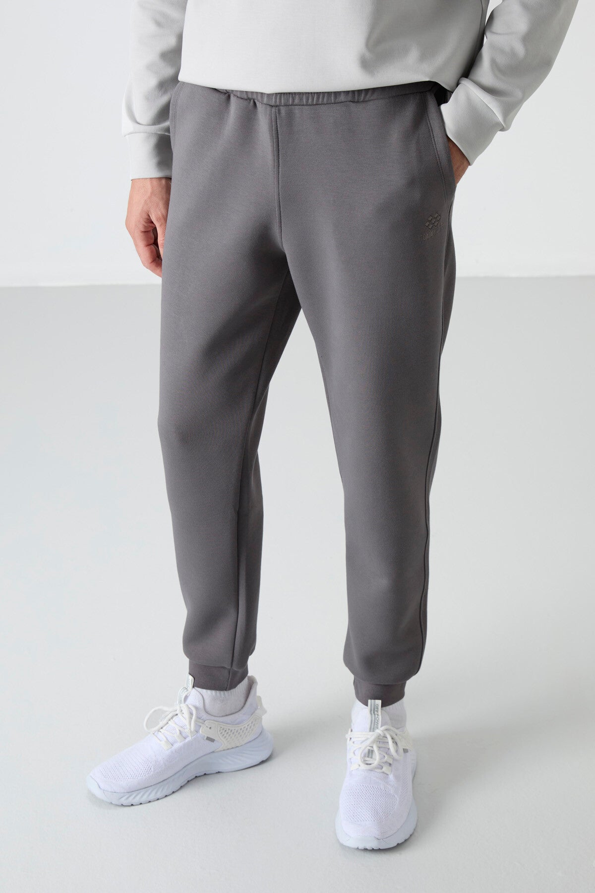 Dark Grey Laced Slim Fit Men's Tracksuit Bottom - 84999